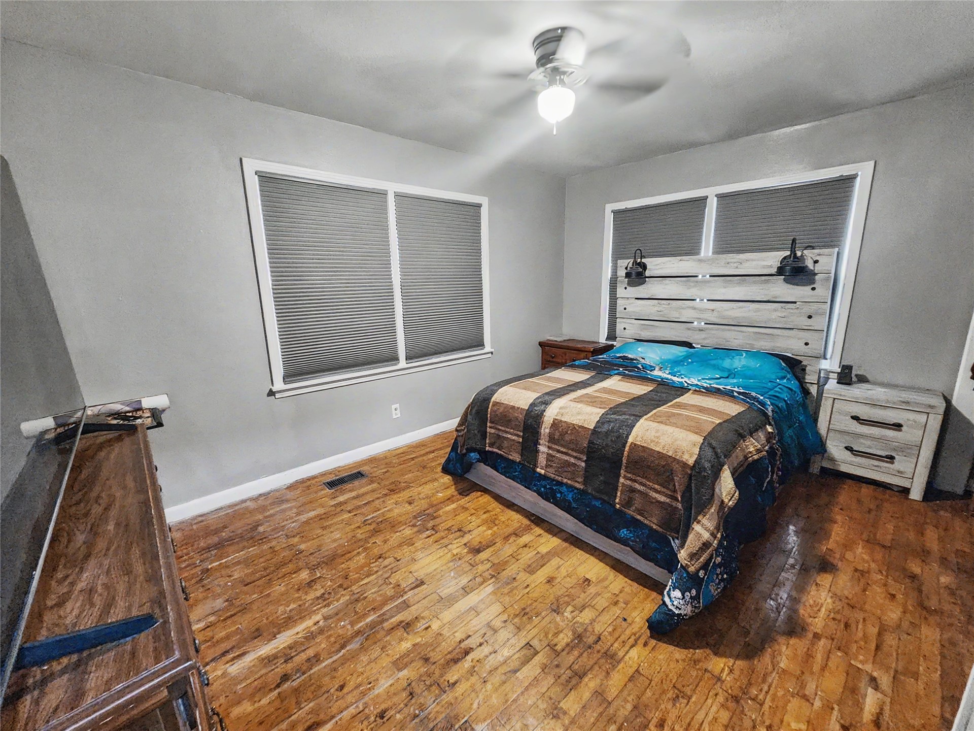 1100 S State Avenue Property Photo 35