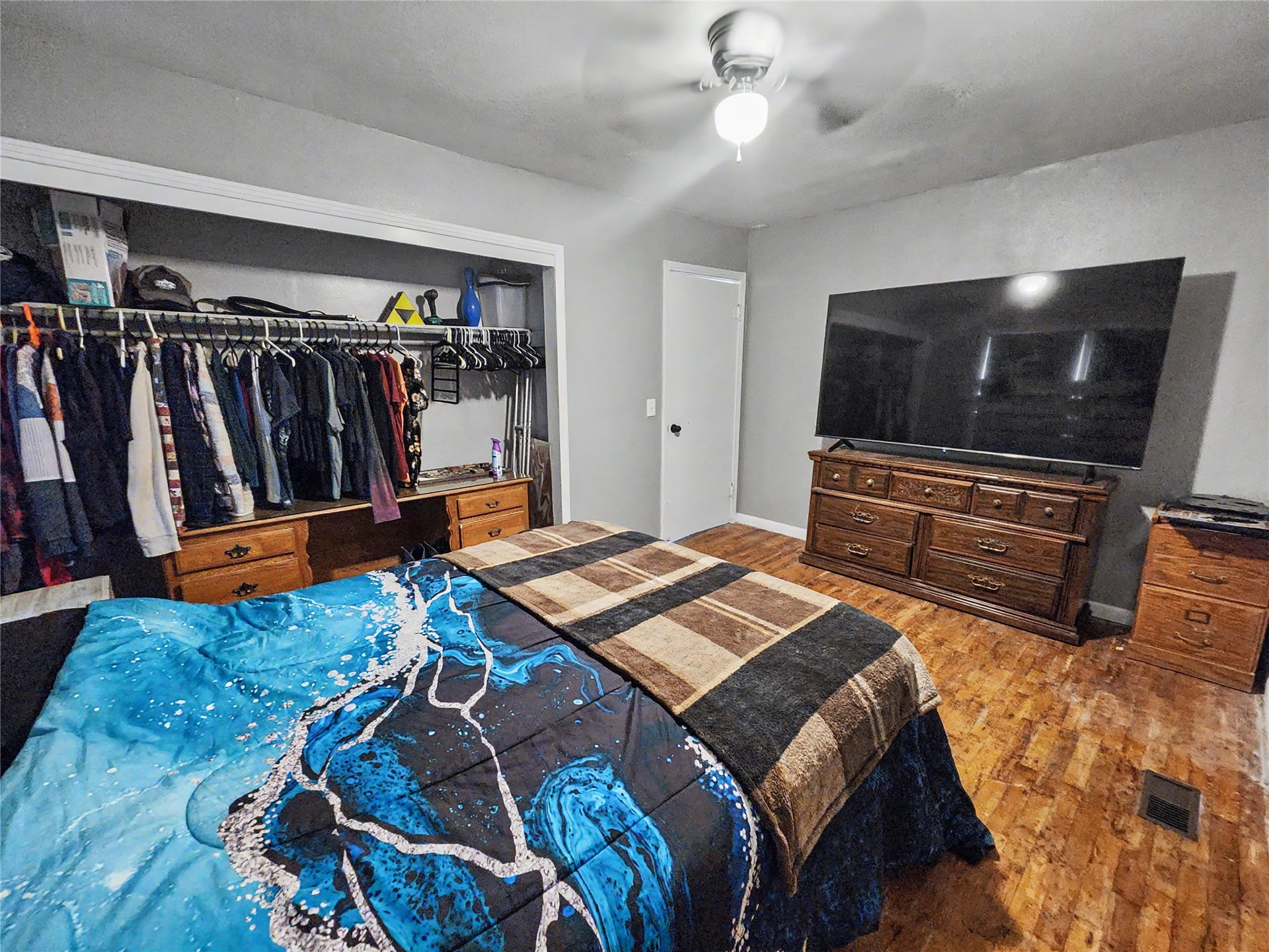 1100 S State Avenue Property Photo 38