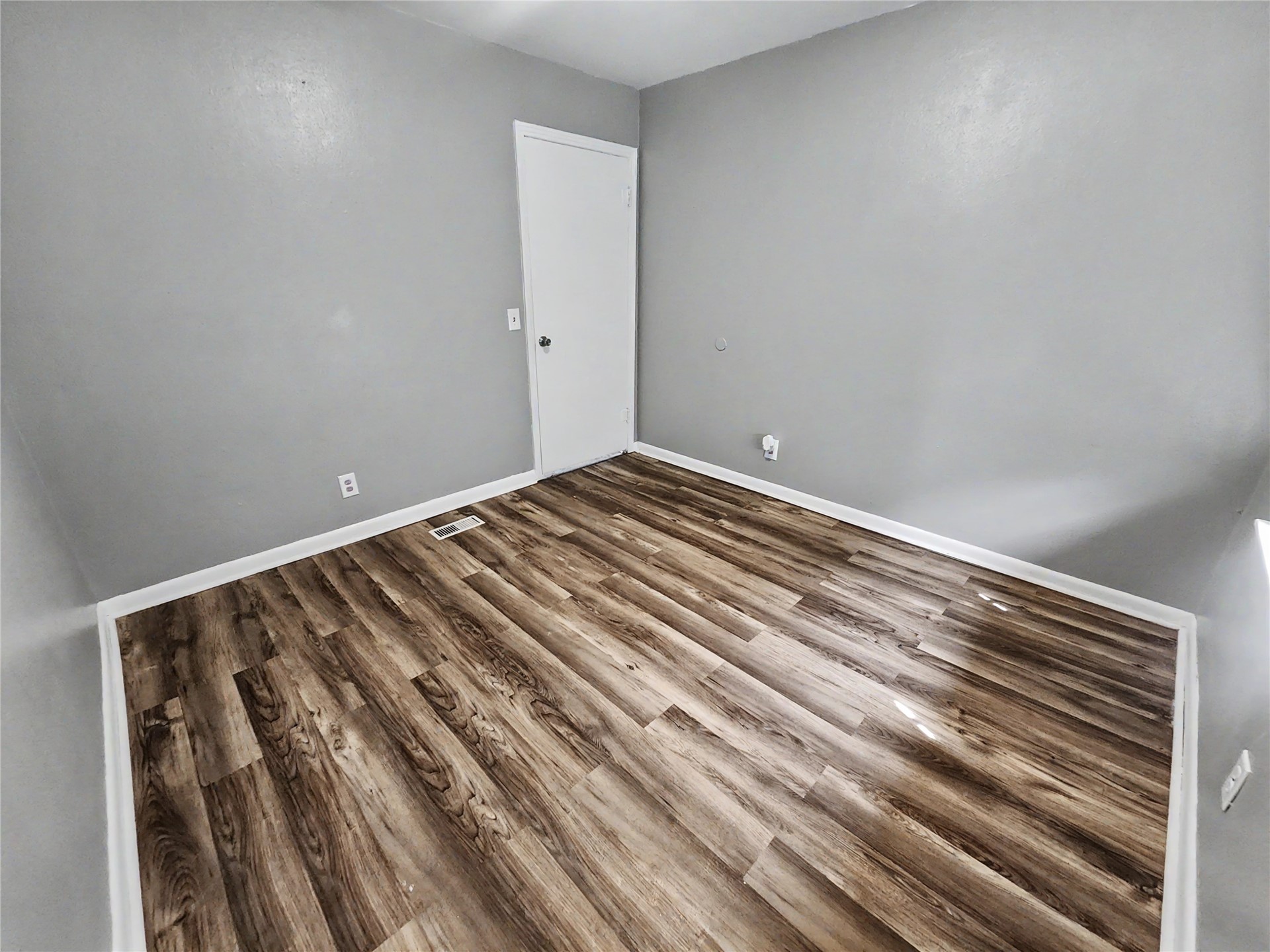1100 S State Avenue Property Photo 45