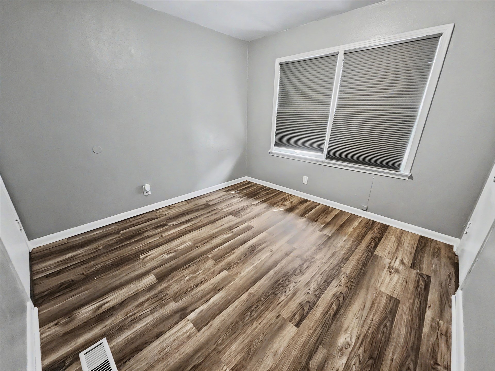 1100 S State Avenue Property Photo 46