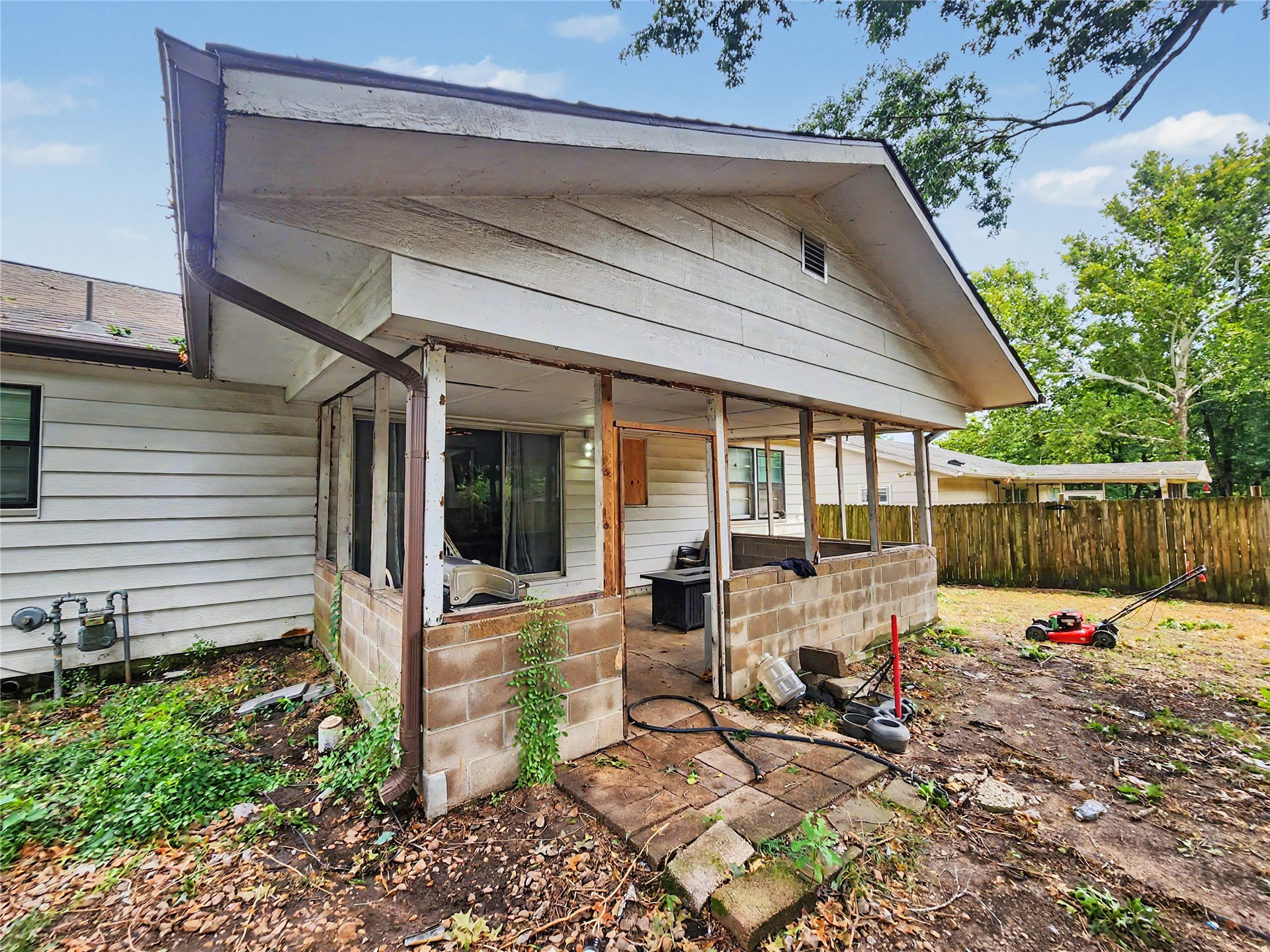 1100 S State Avenue Property Photo 63