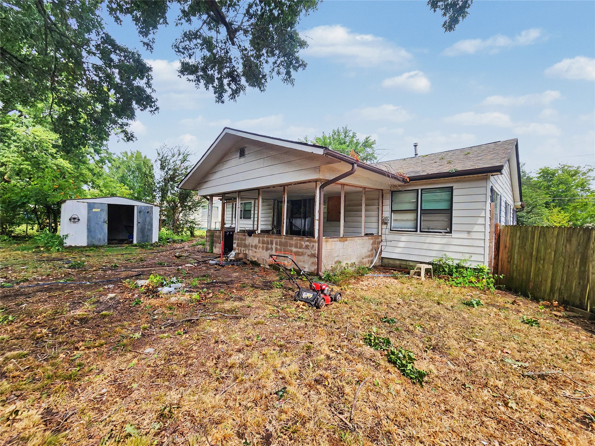 1100 S State Avenue Property Photo 65