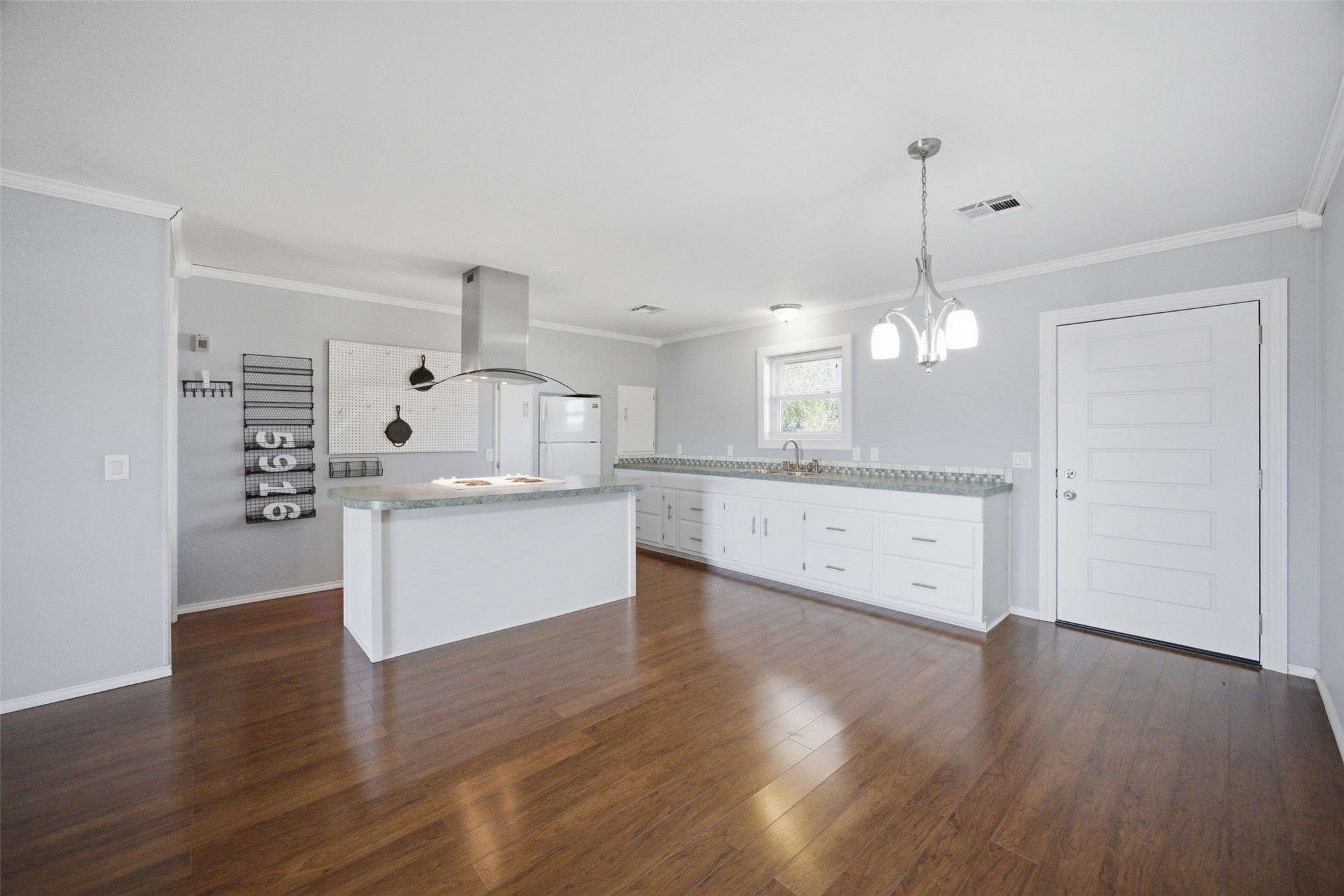 5916 S Carr Pen Property Photo 4