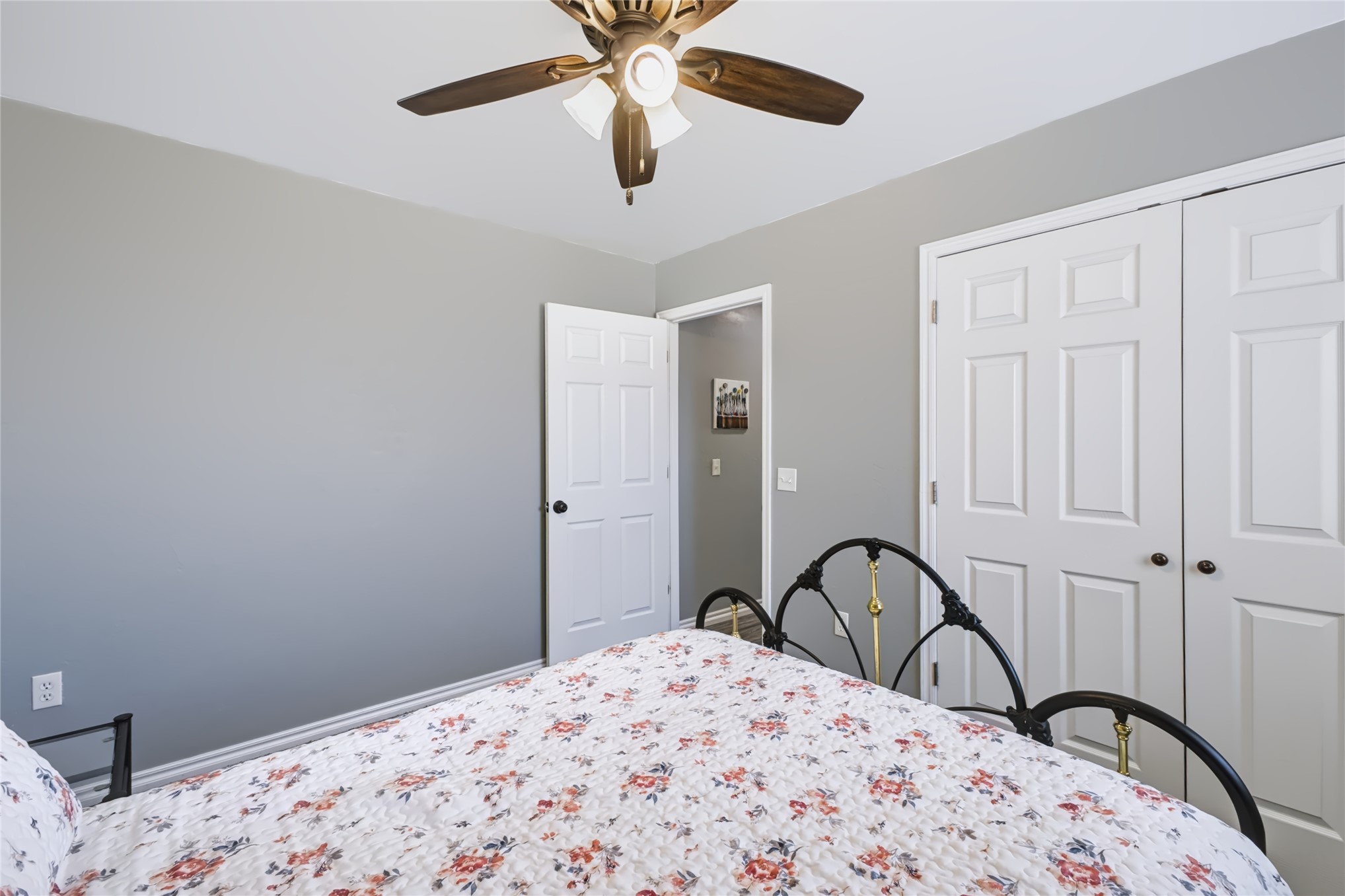 6899 County Road 3430 Property Photo 10