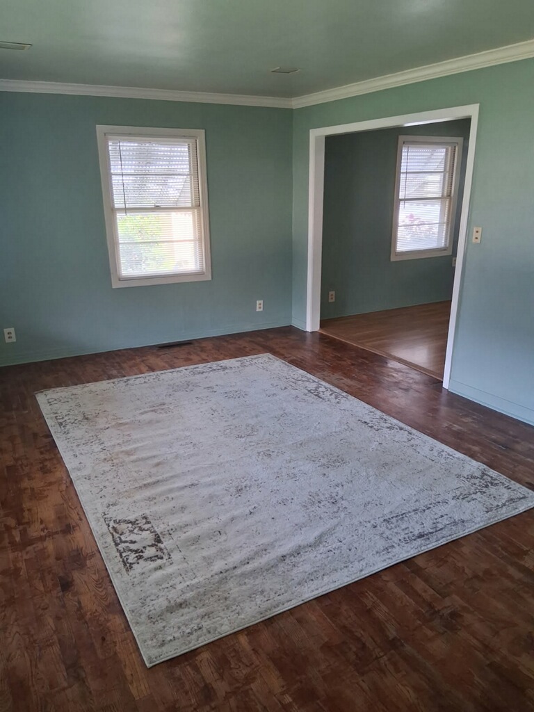 903 15th Property Photo 3