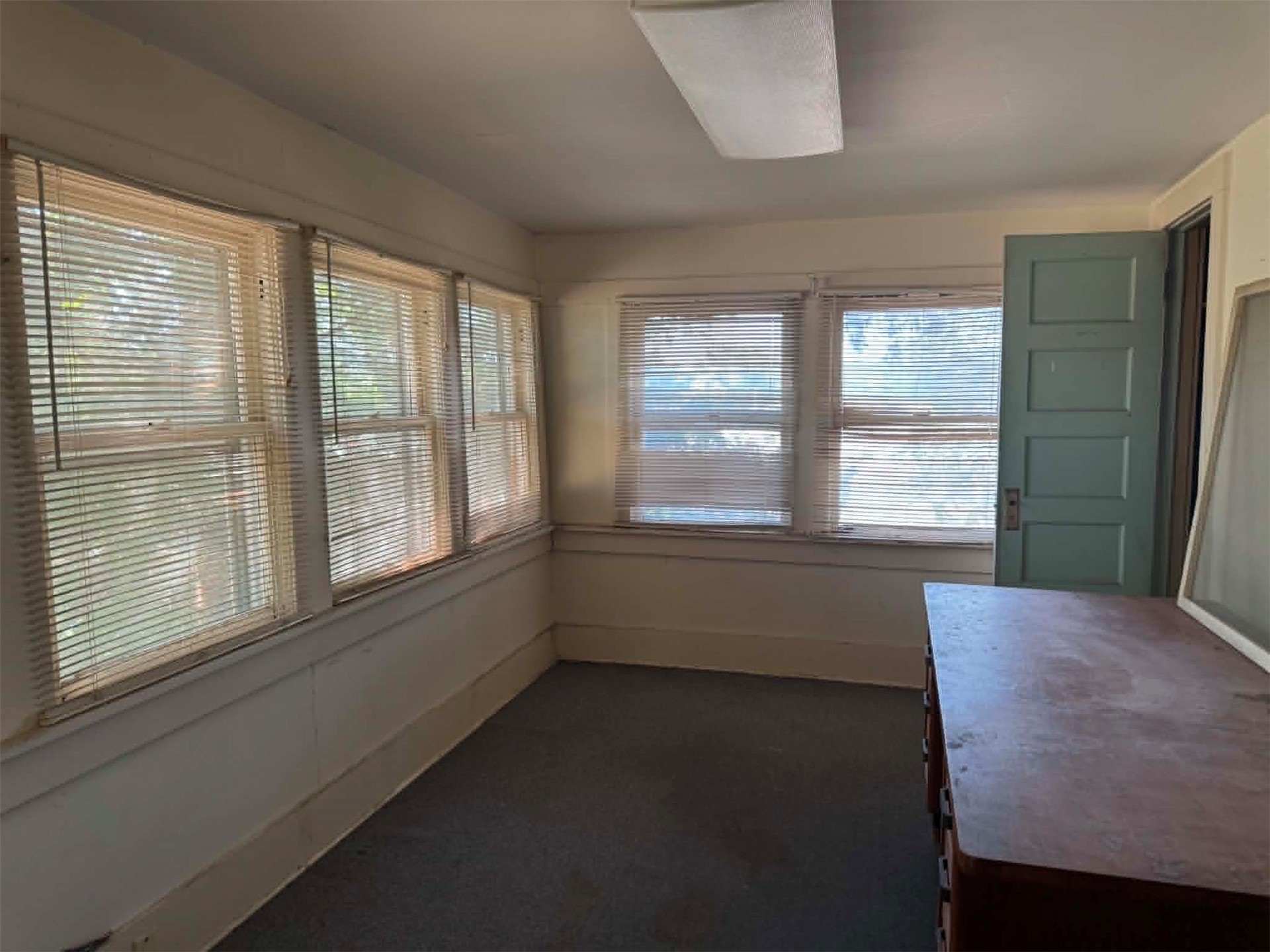 402 E Cherokee Avenue Property Photo 30