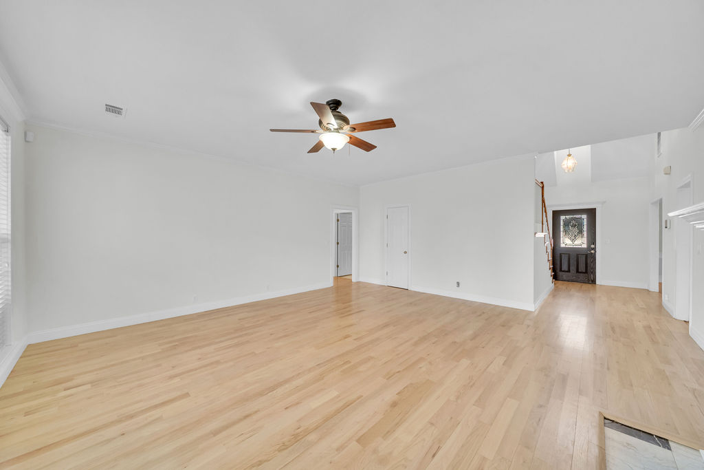 10304 E 90th Street North Property Photo 15