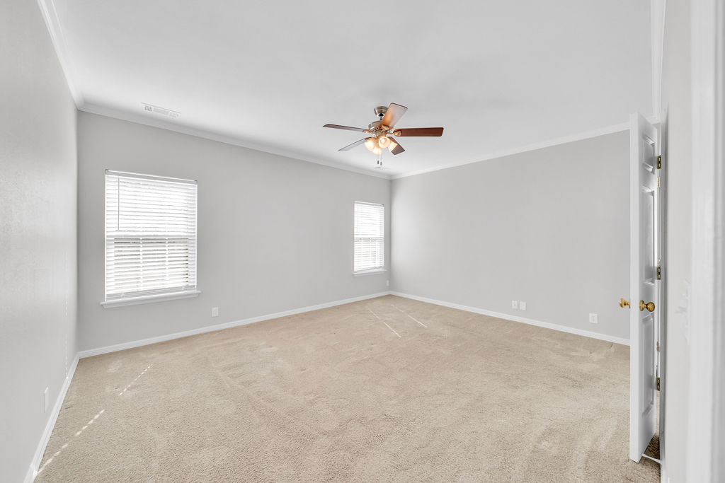 10304 E 90th Street North Property Photo 44