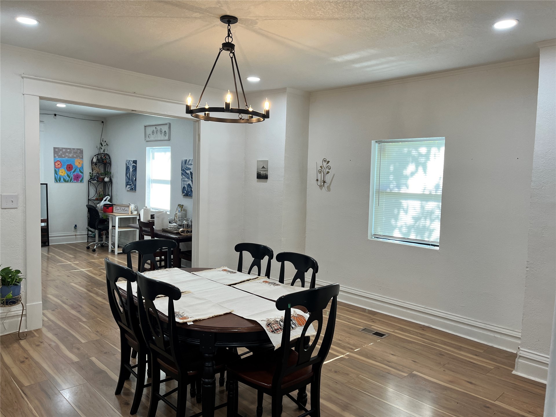 623 Lawrence Street Property Photo 14