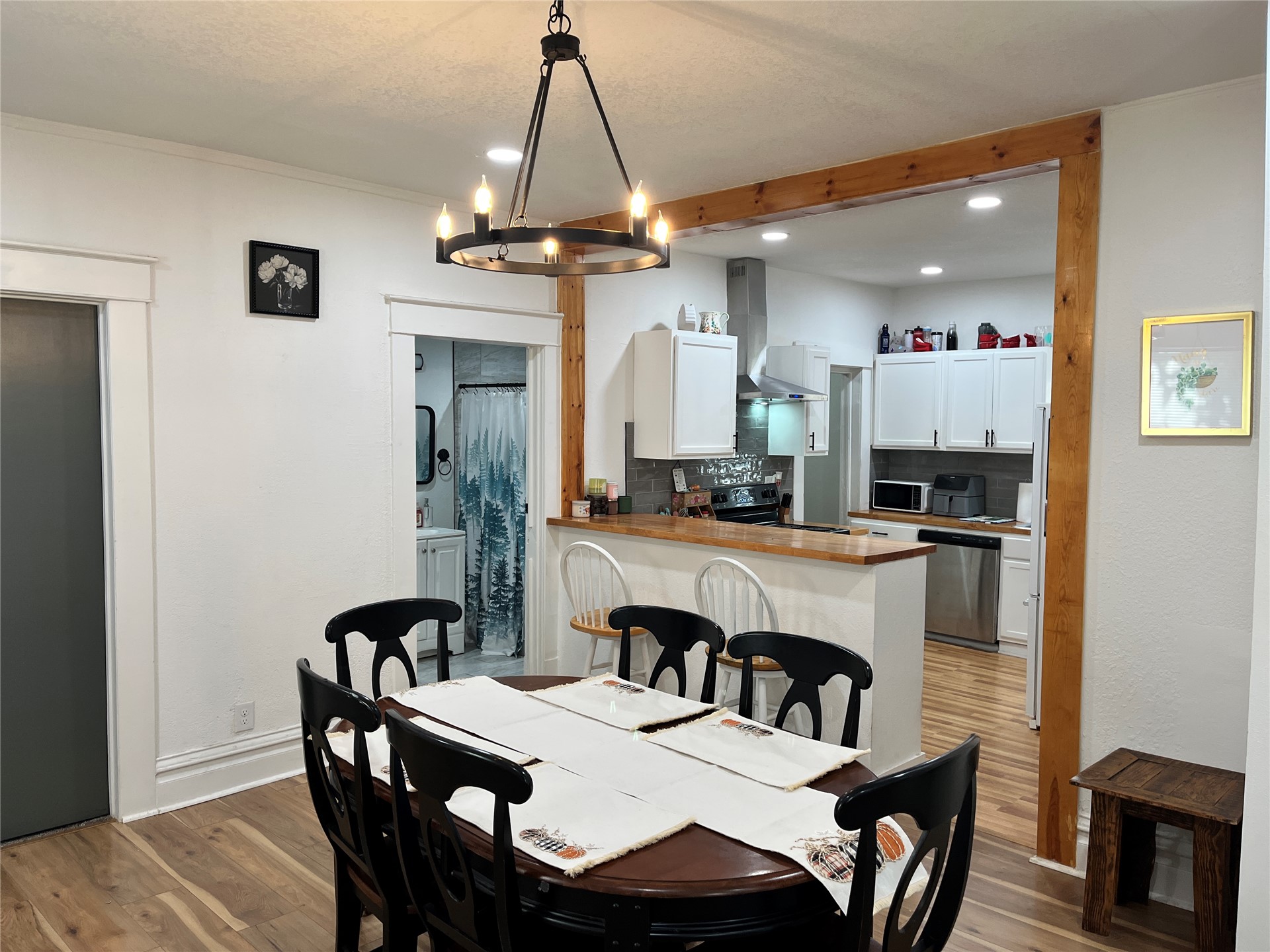 623 Lawrence Street Property Photo 15