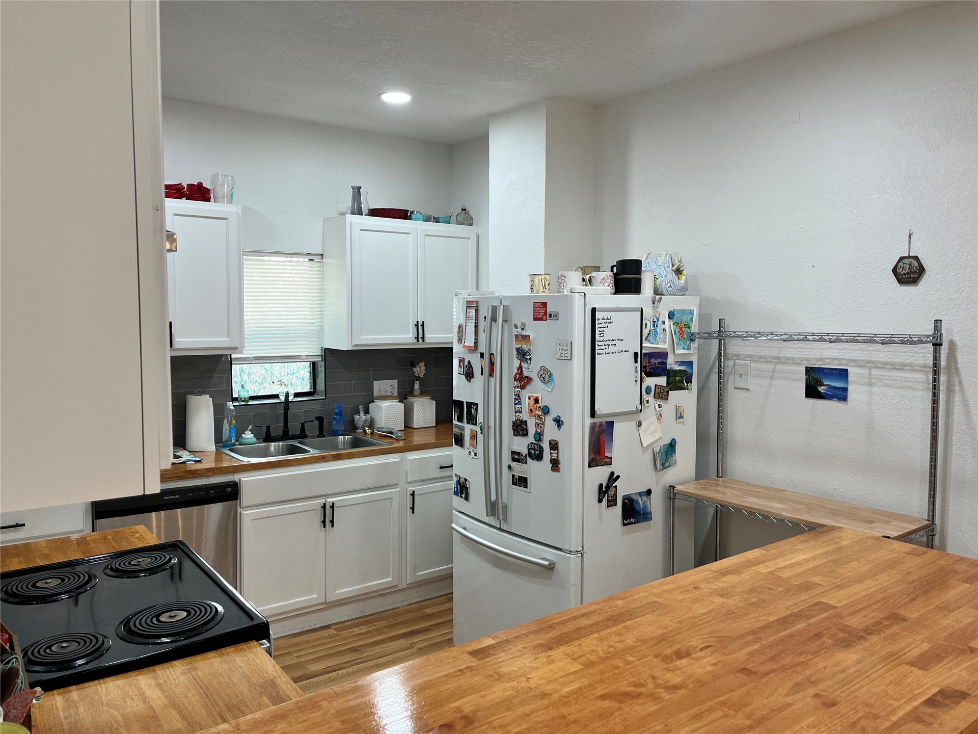 623 Lawrence Street Property Photo 18