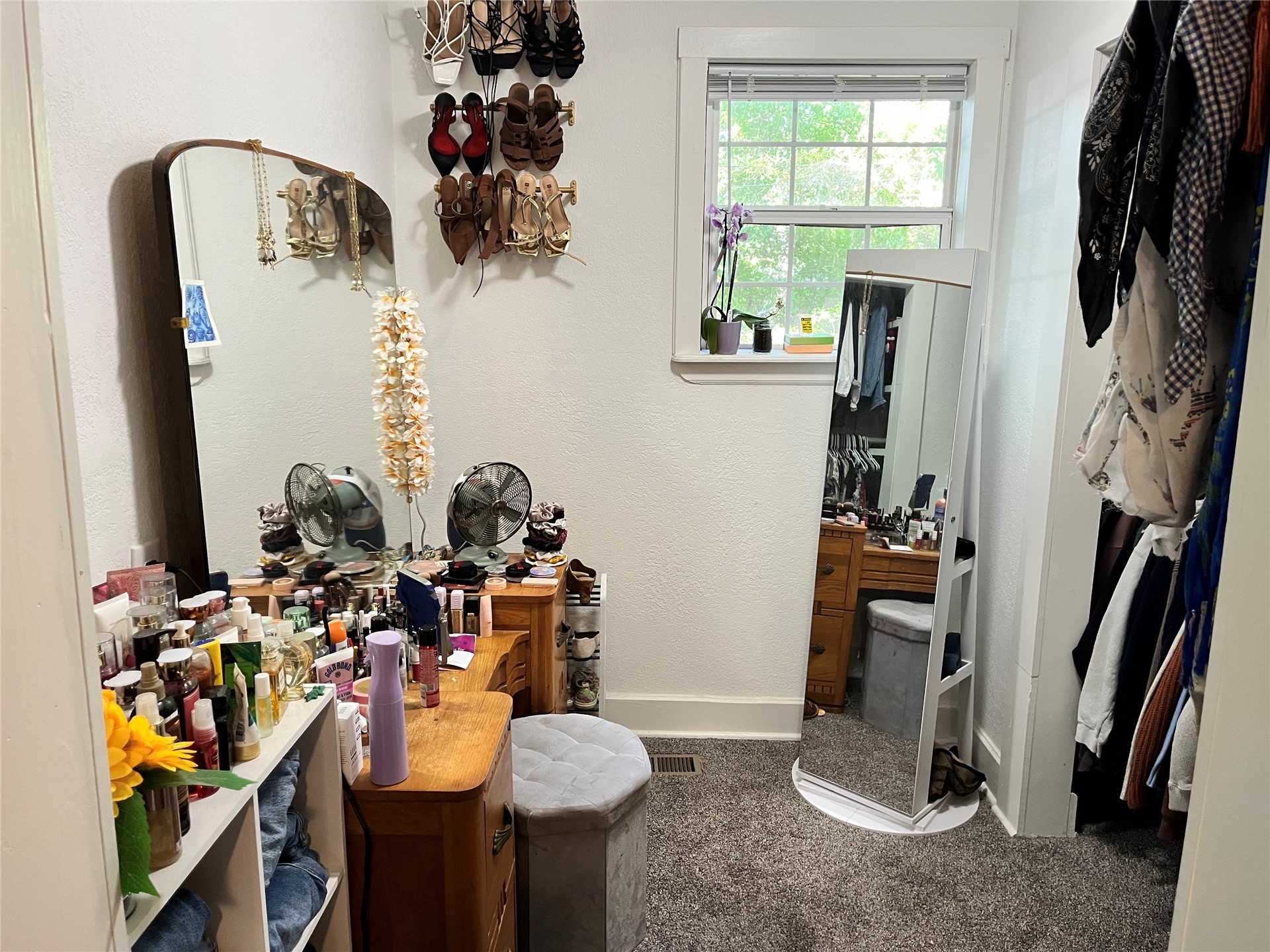623 Lawrence Street Property Photo 26