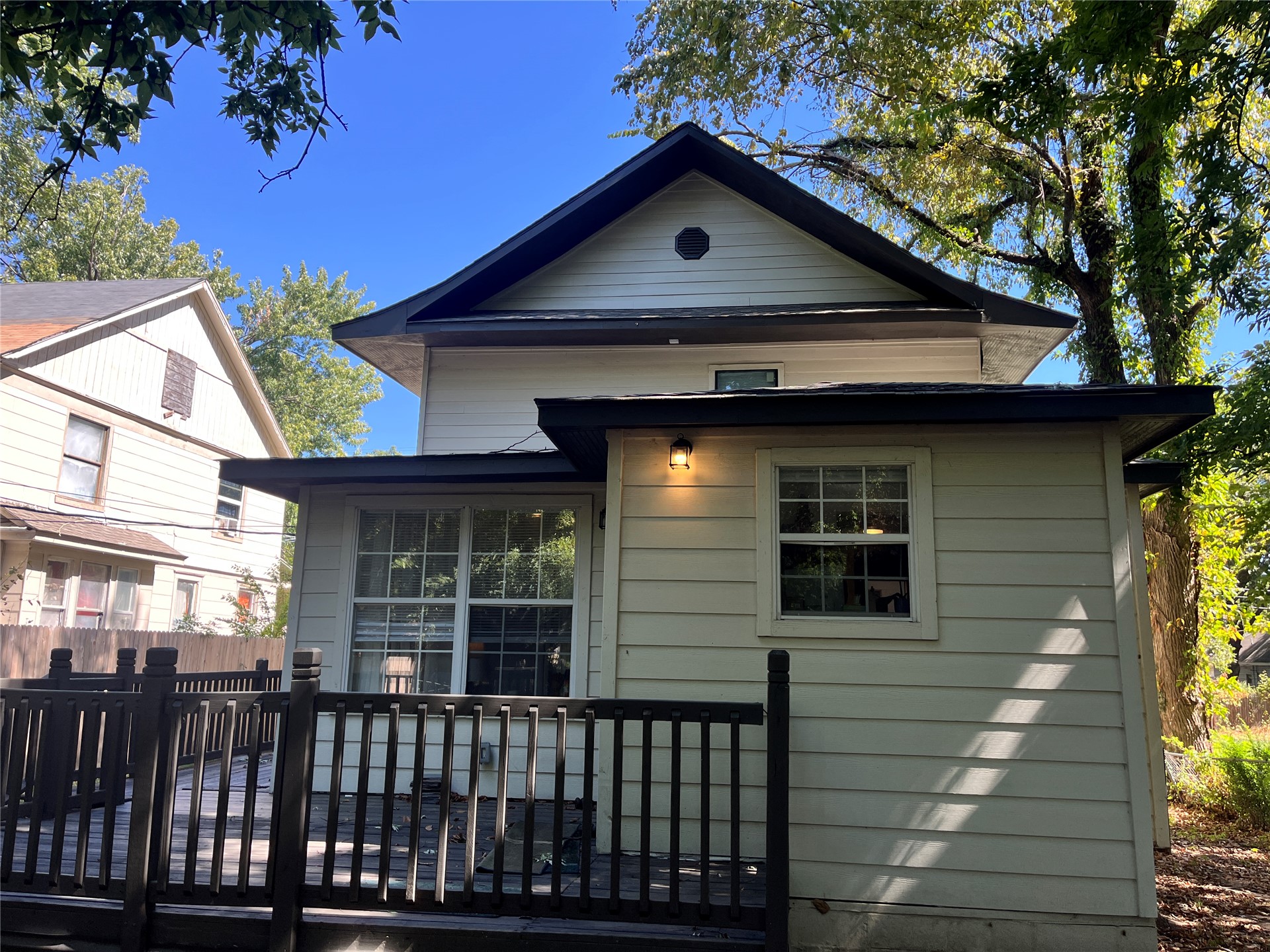 623 Lawrence Street Property Photo 56