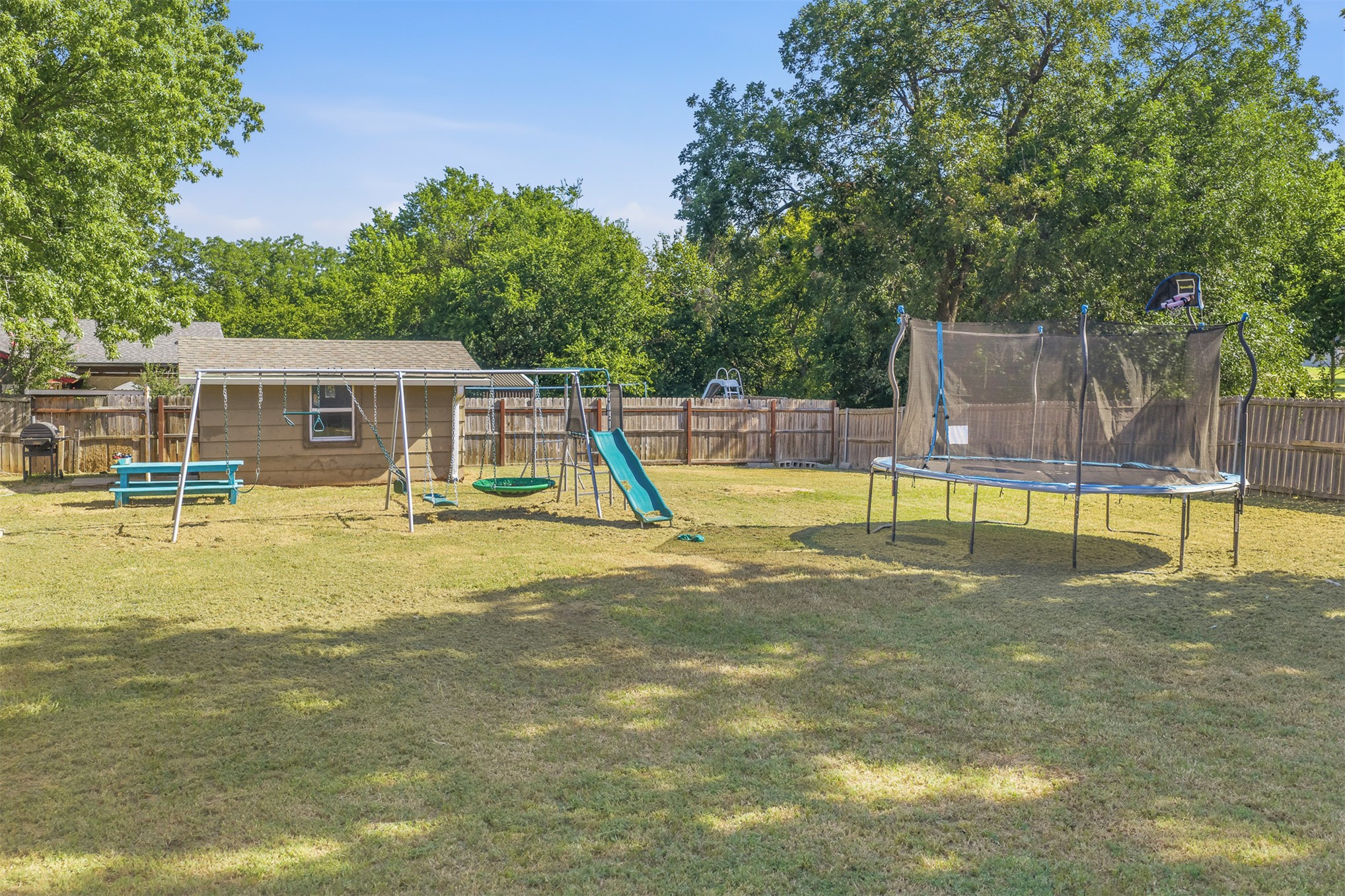 108 Circle Drive Property Photo 9