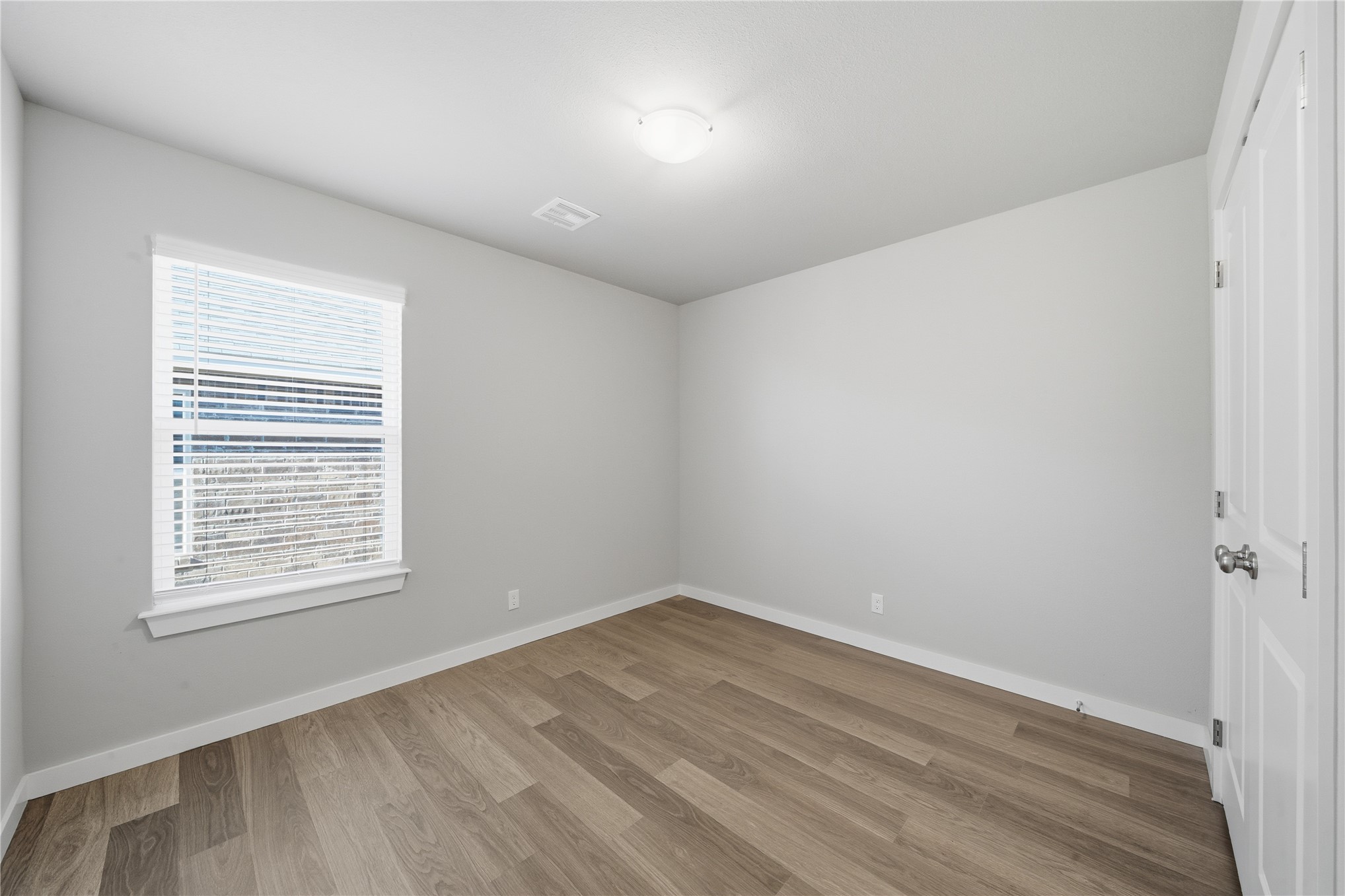 14627 E 39th Place S Property Photo 20