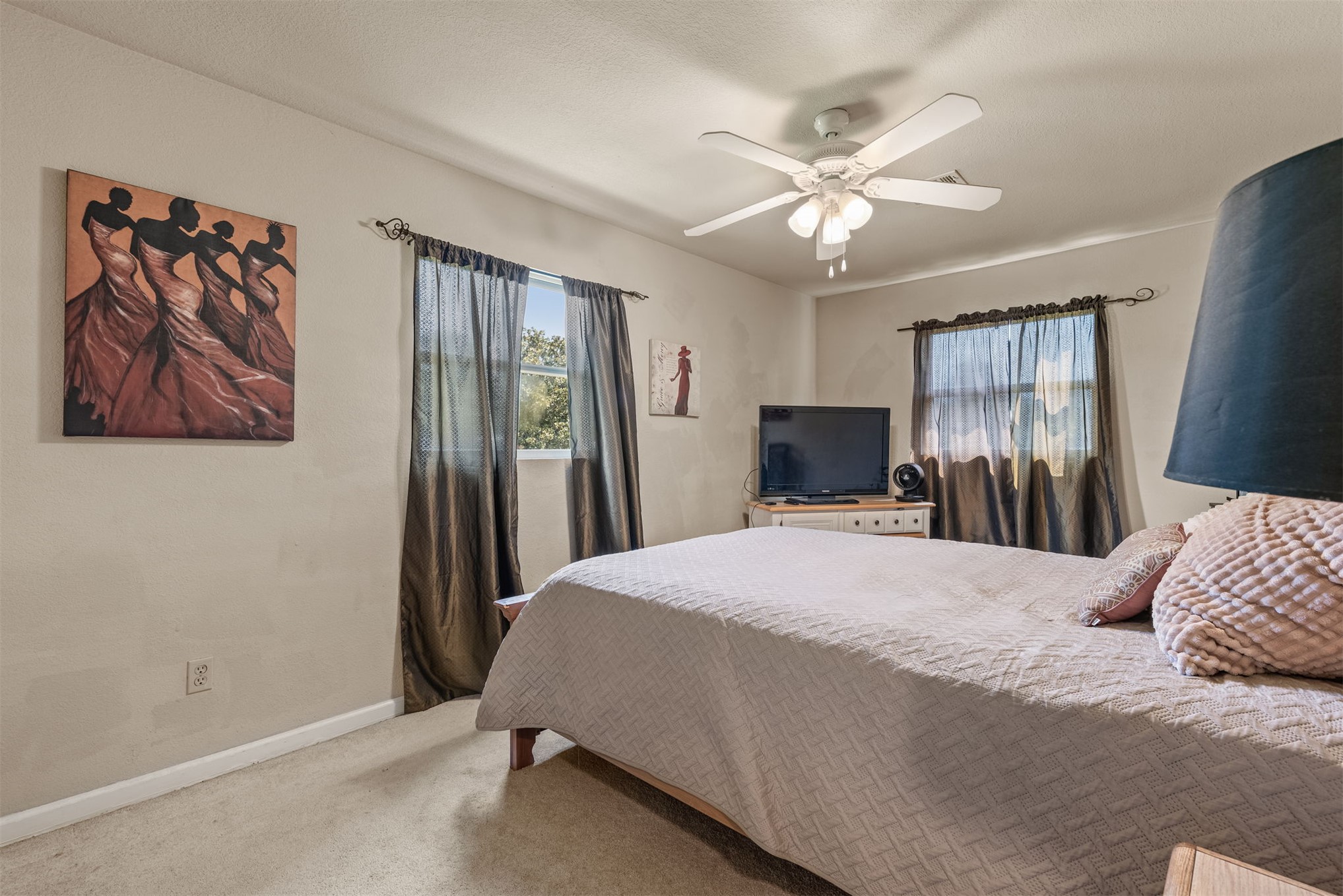 1810 W Independence Street Property Photo 10