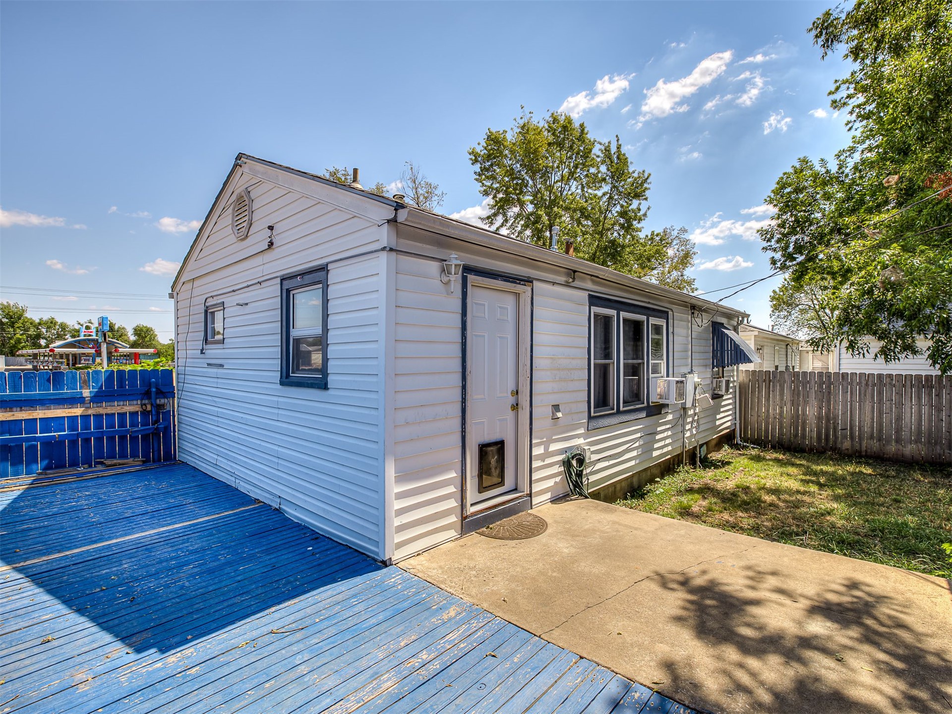 301 S Osage Property Photo 28