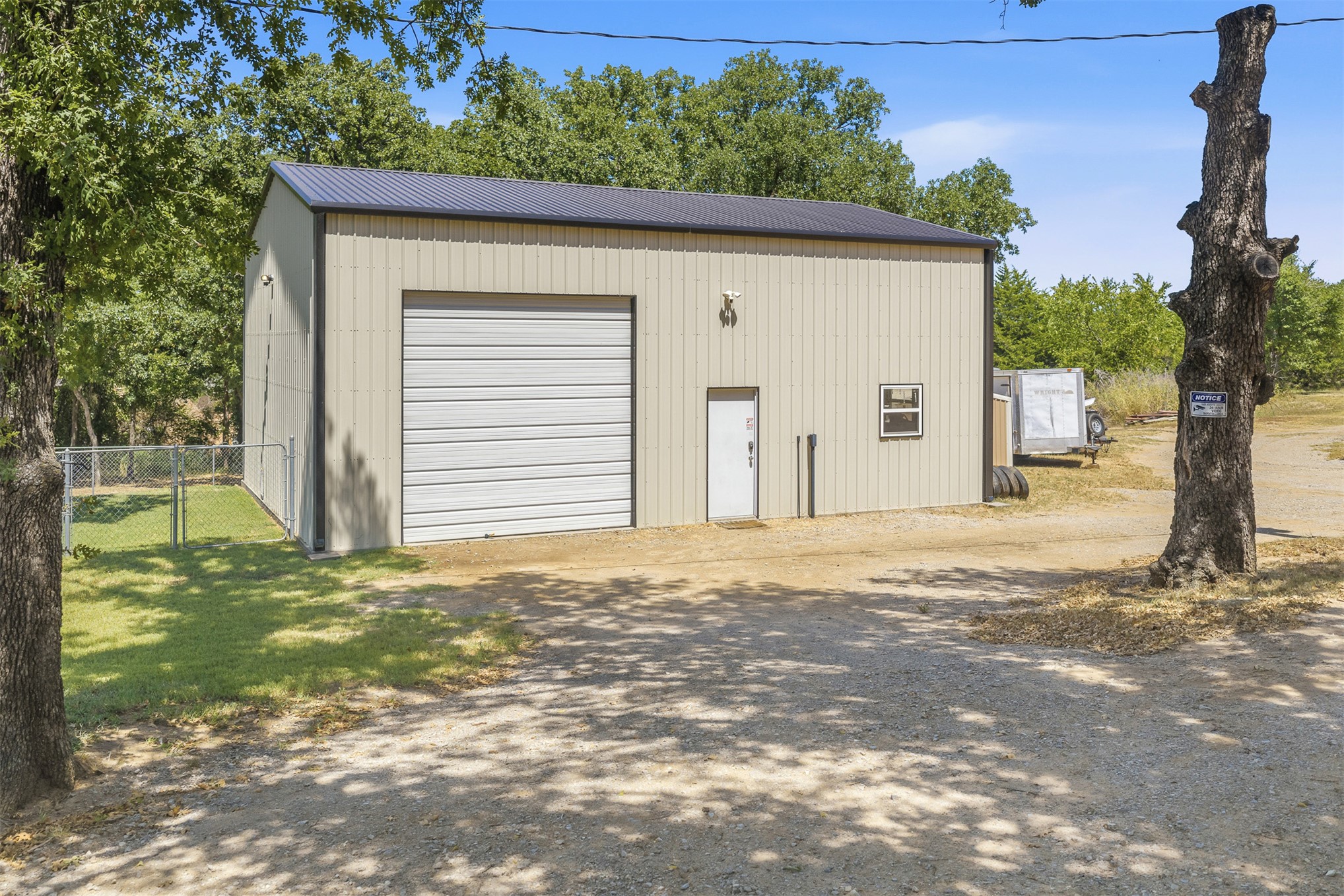 1418 First Street Property Photo 33