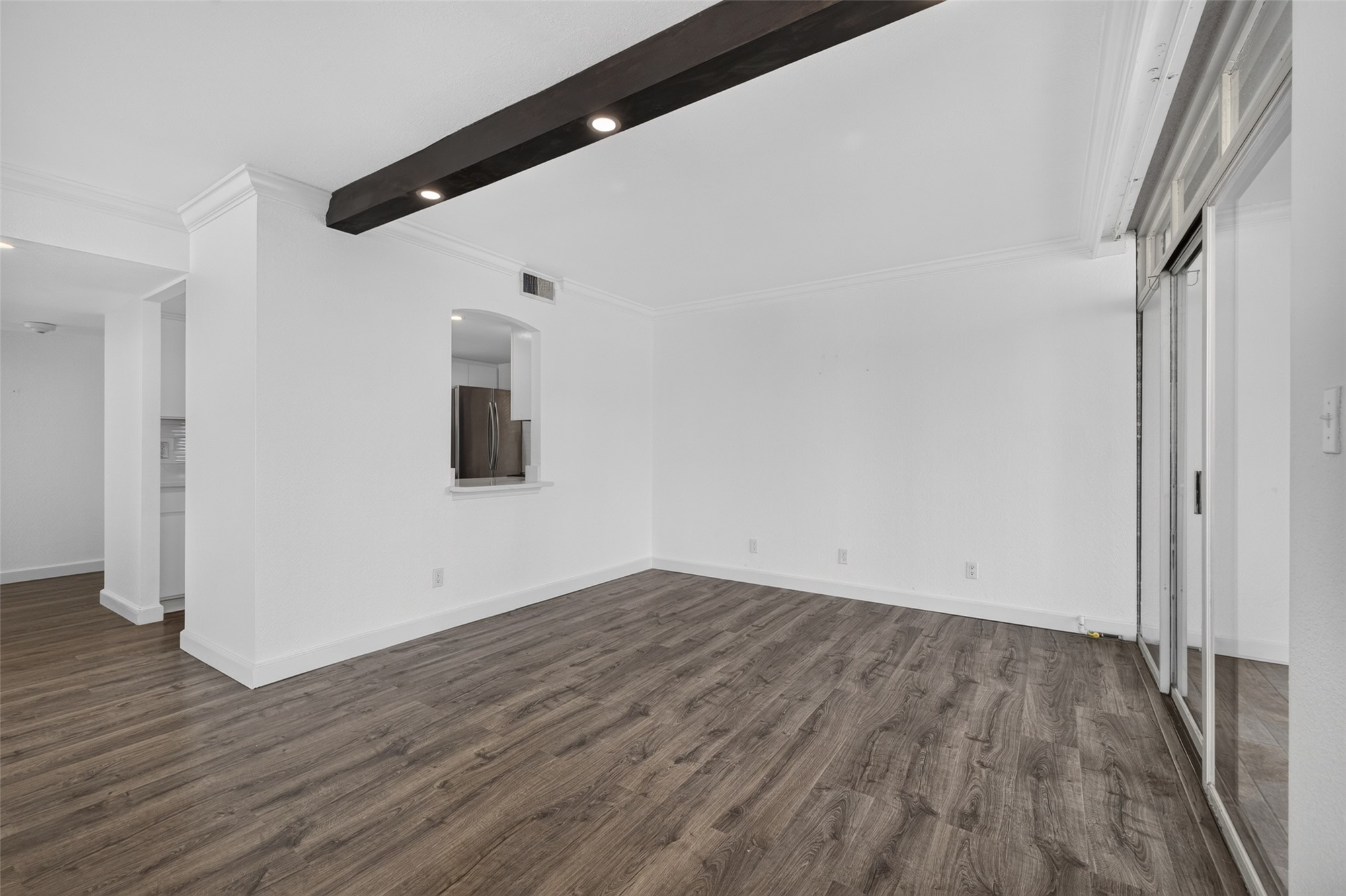 410 W 7th Street 828 Property Photo 42