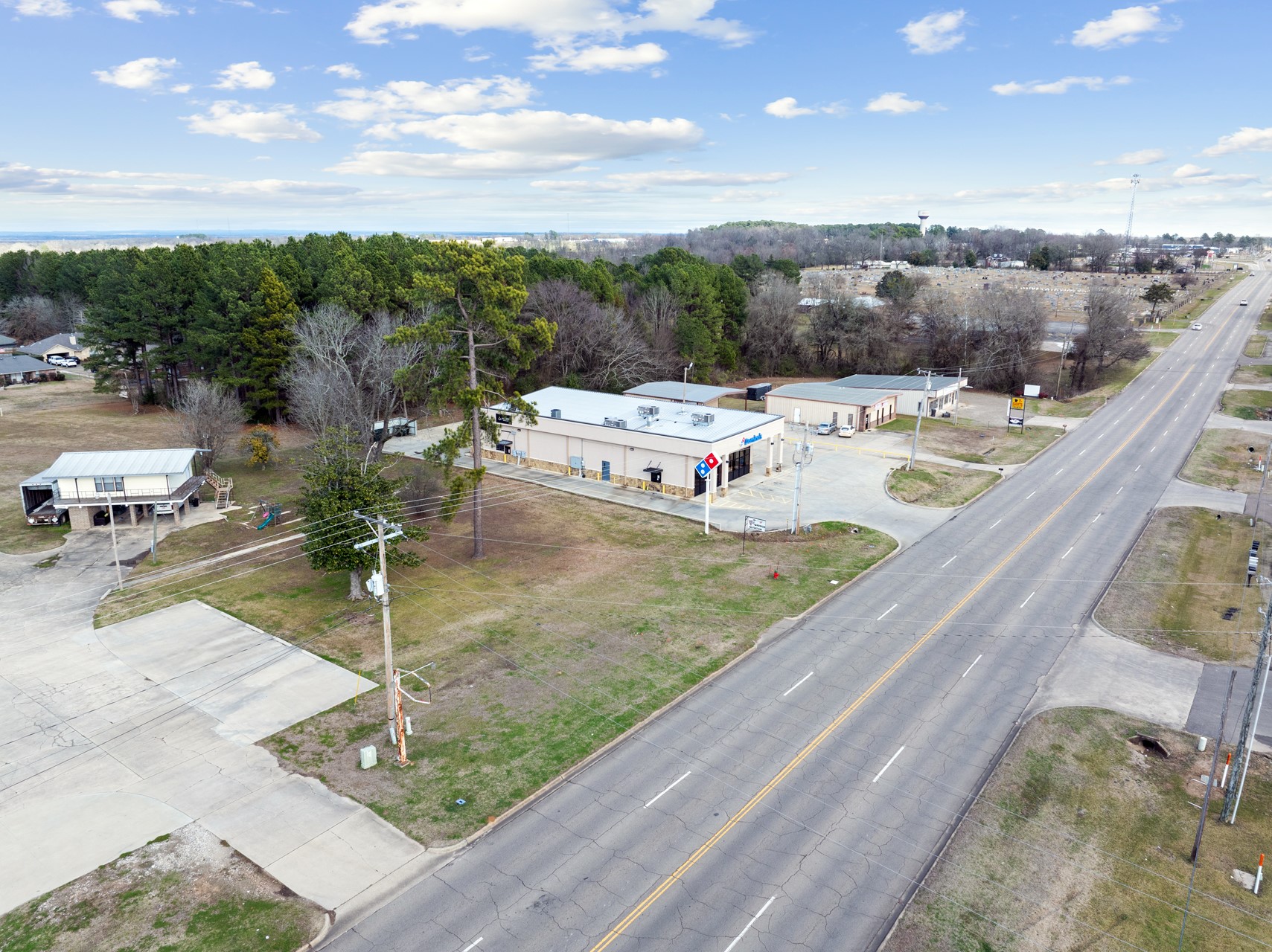 2017 E Washington Street Property Photo 1