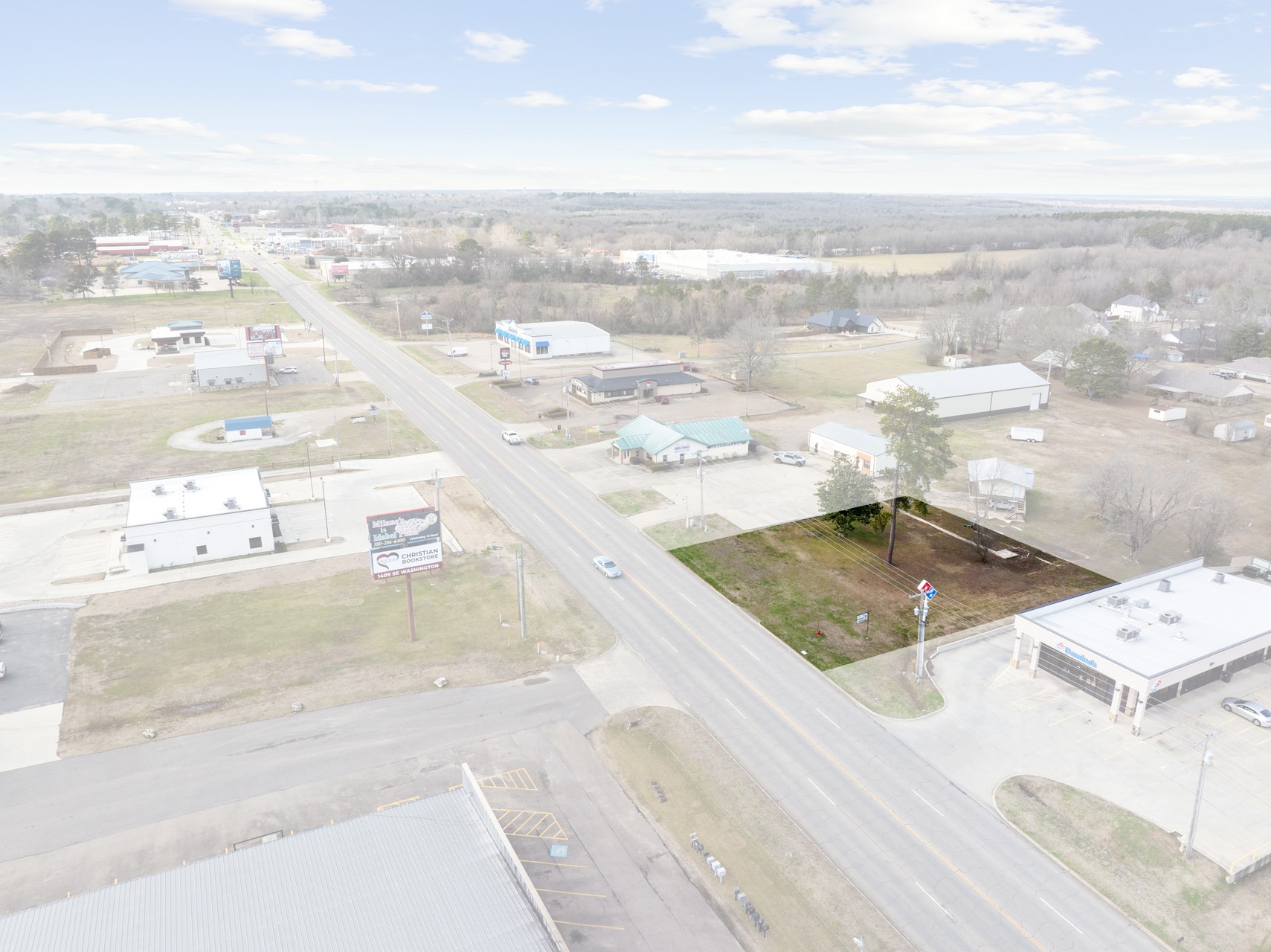 2017 E Washington Street Property Photo 4