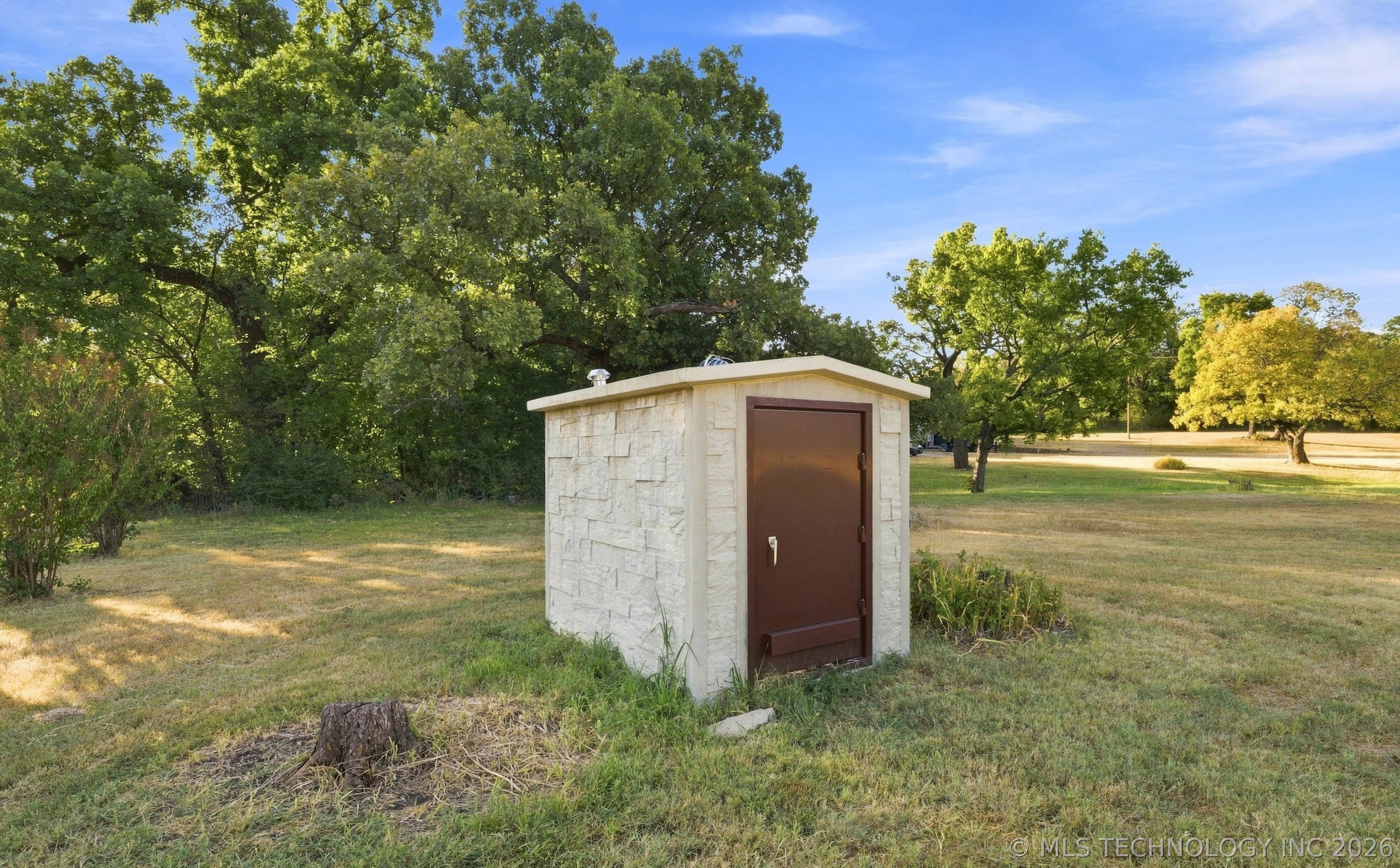 19375 Redbud Drive Property Photo 24