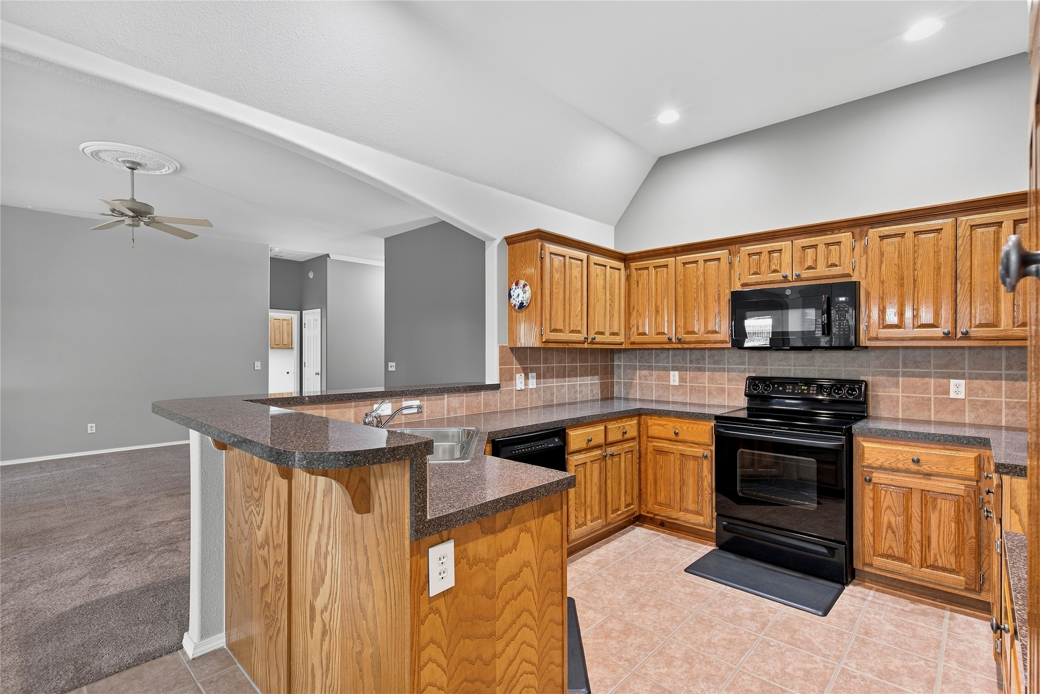 10221 E 113th Street S Property Photo 12