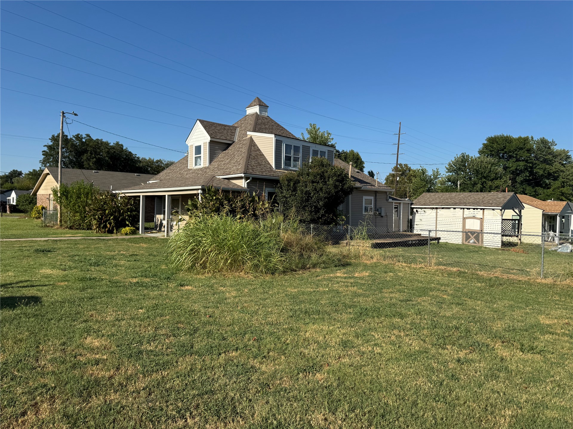 2630832 Property Photo 3