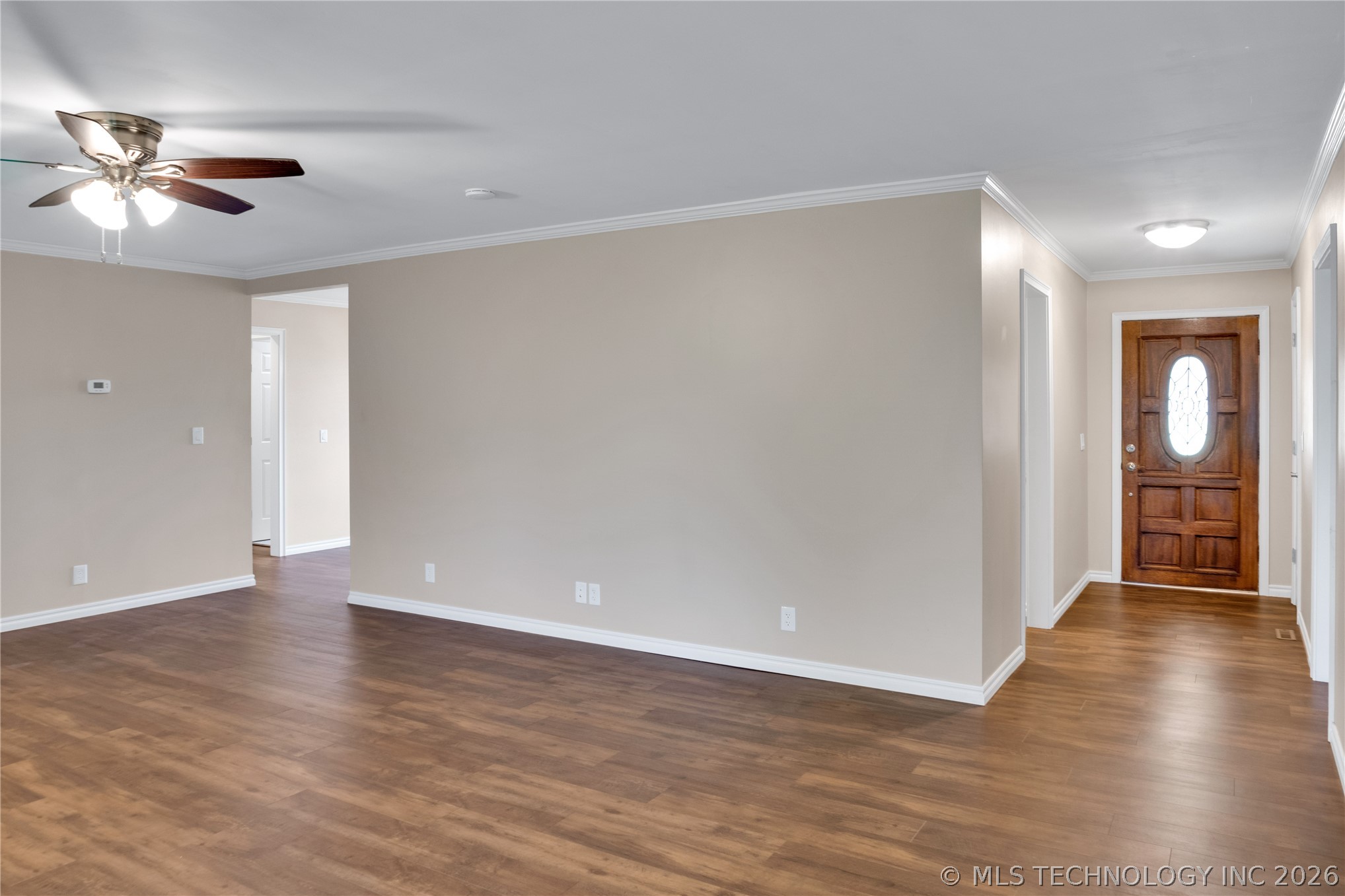 513 E B. Street Property Photo 7