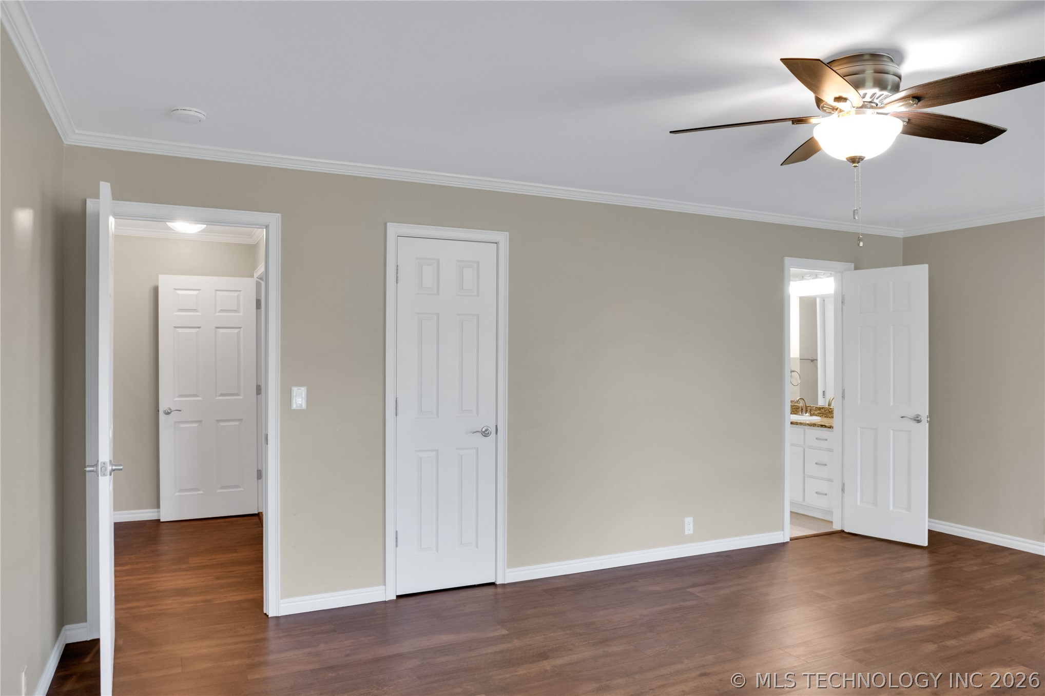 513 E B. Street Property Photo 23