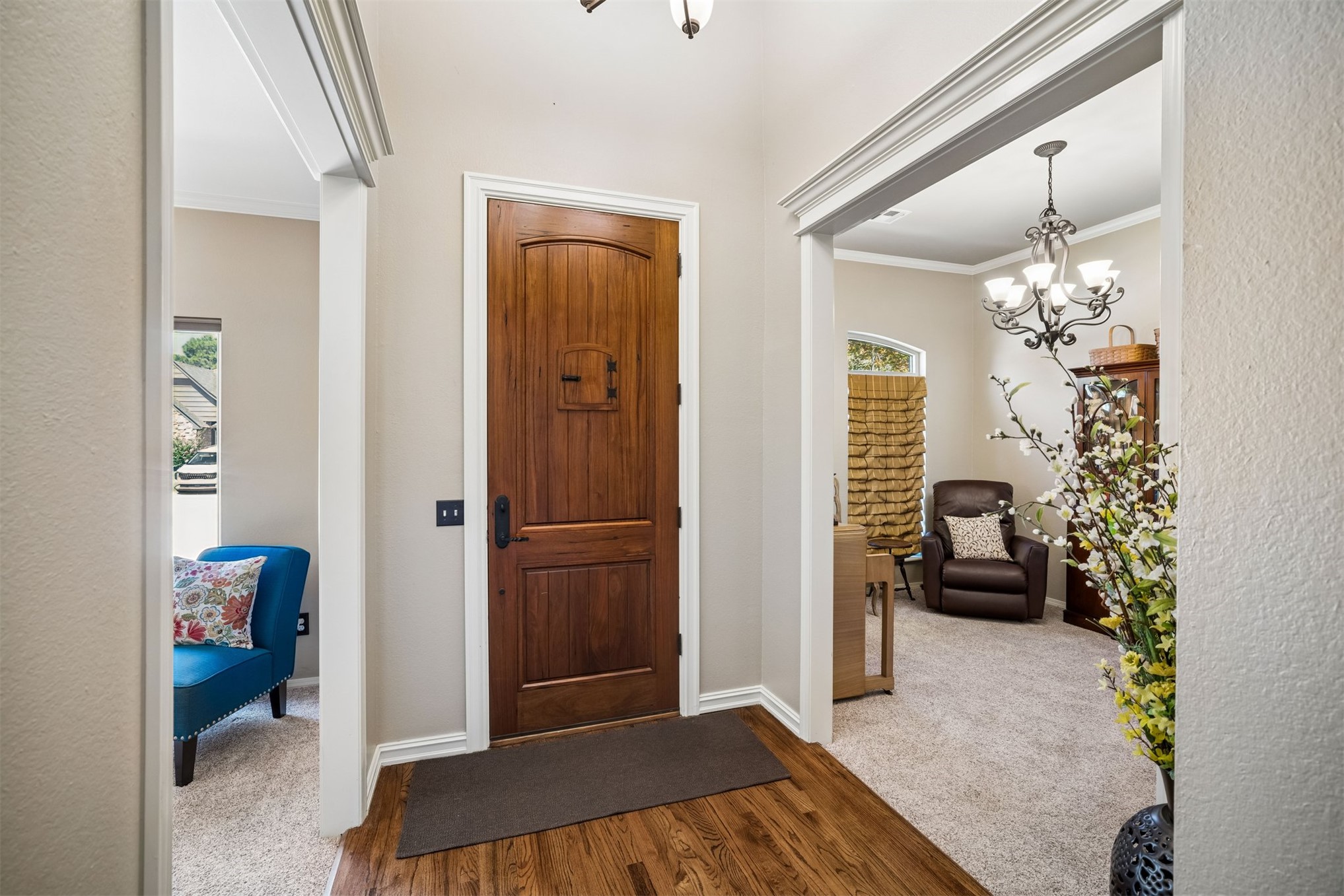 3705 W Canton Street Property Photo 5