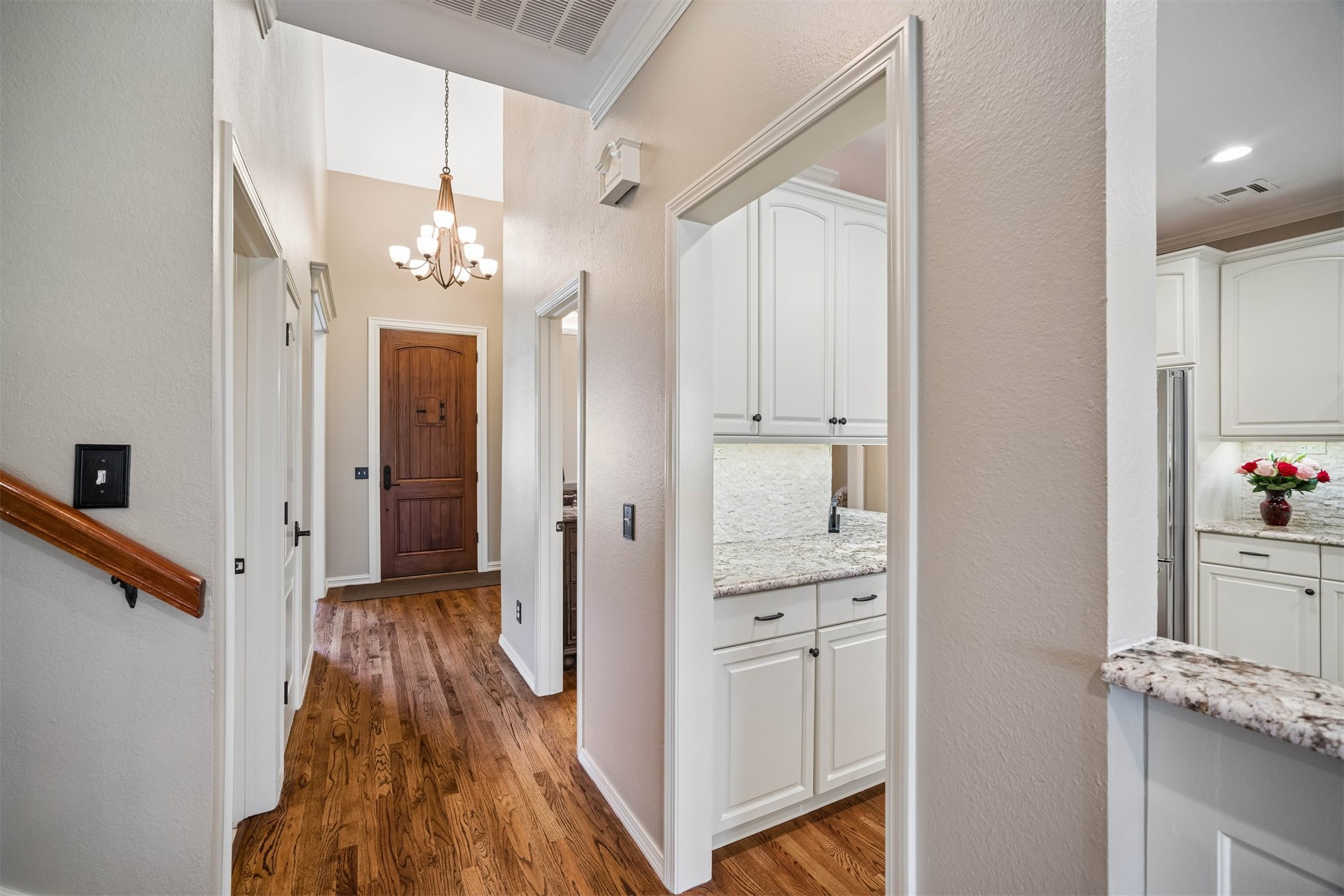 3705 W Canton Street Property Photo 11