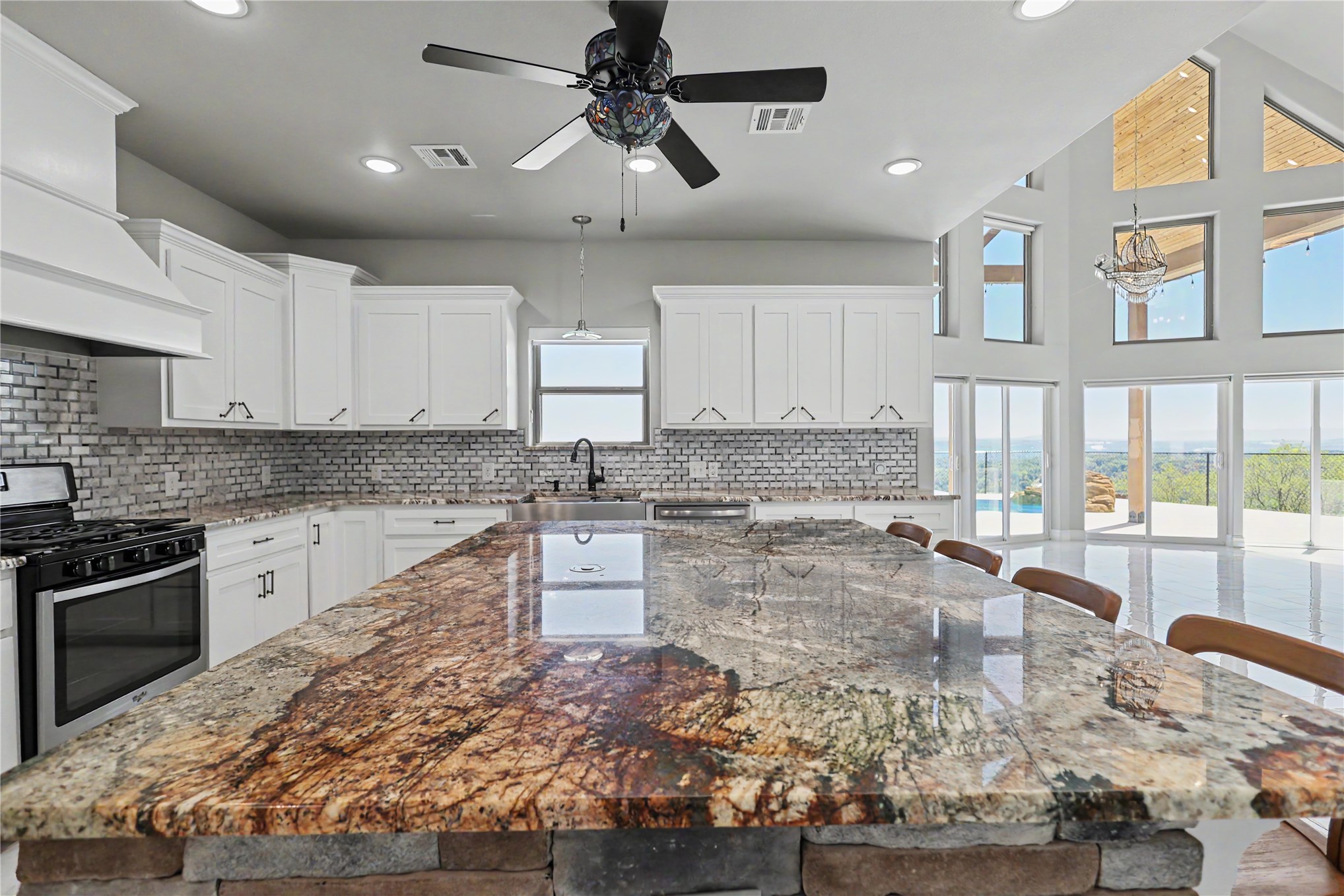 17595 Spring Hill Lane Property Photo 26