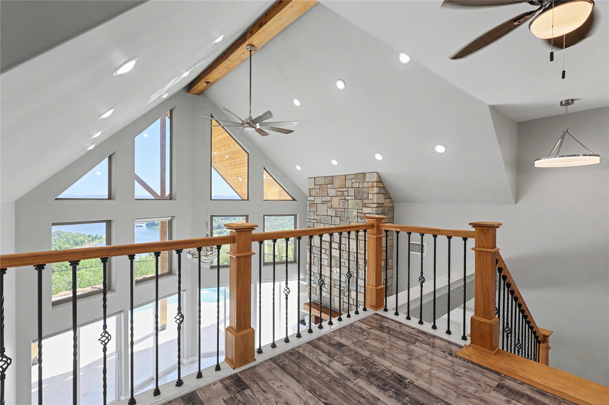 17595 Spring Hill Lane Property Photo 73