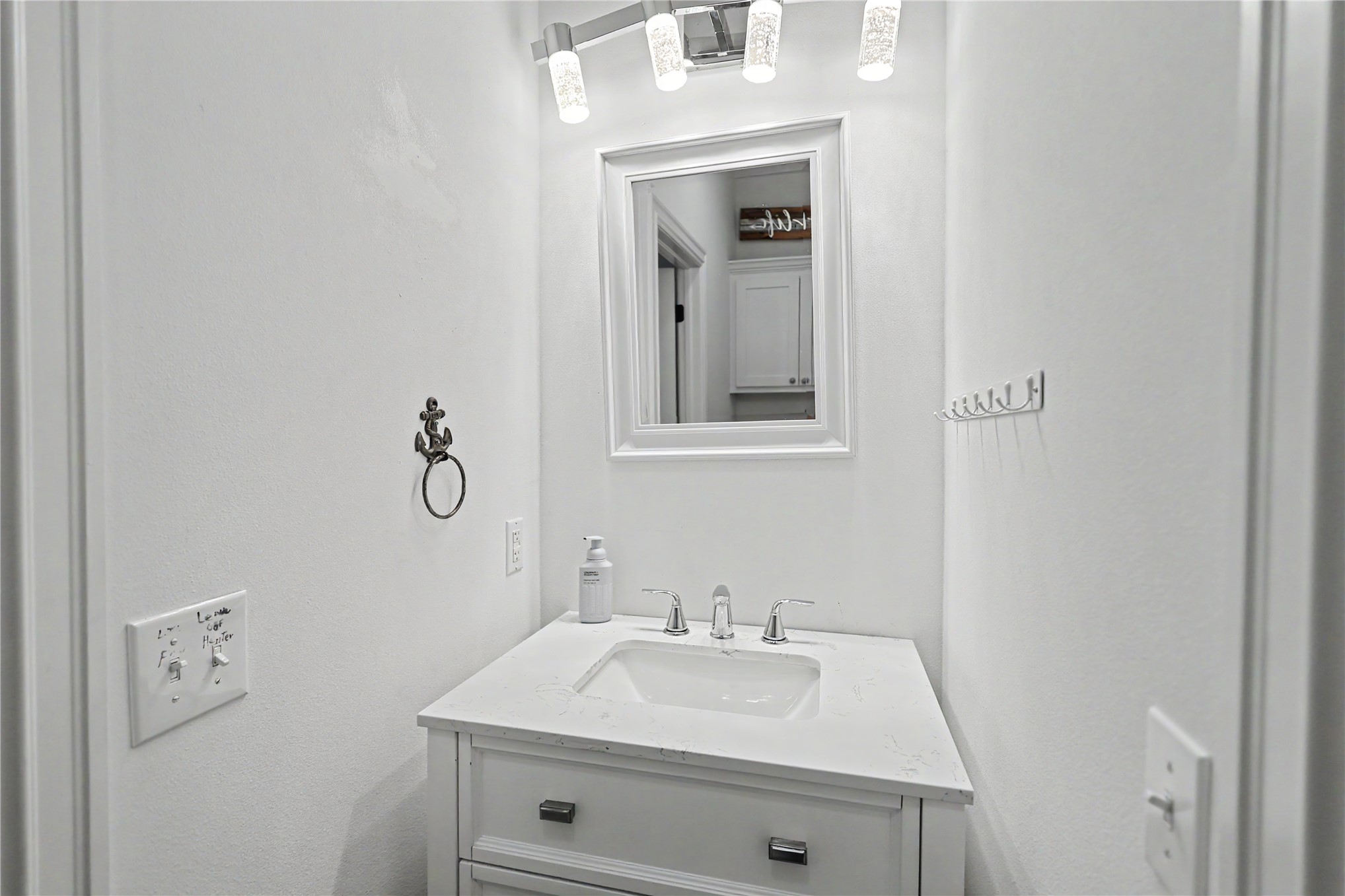 17595 Spring Hill Lane Property Photo 95