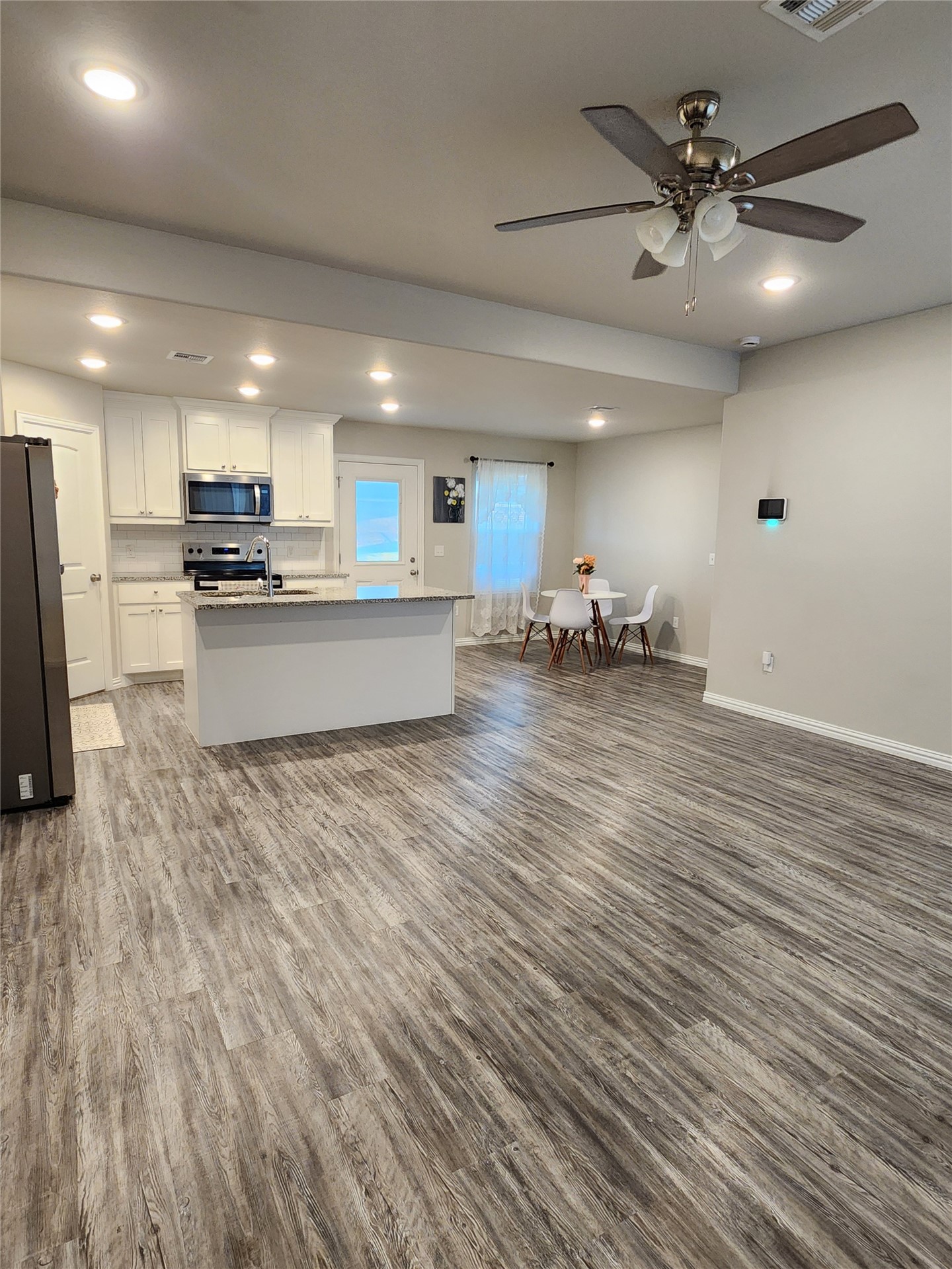 505 Sweet Pea Lane Property Photo 3