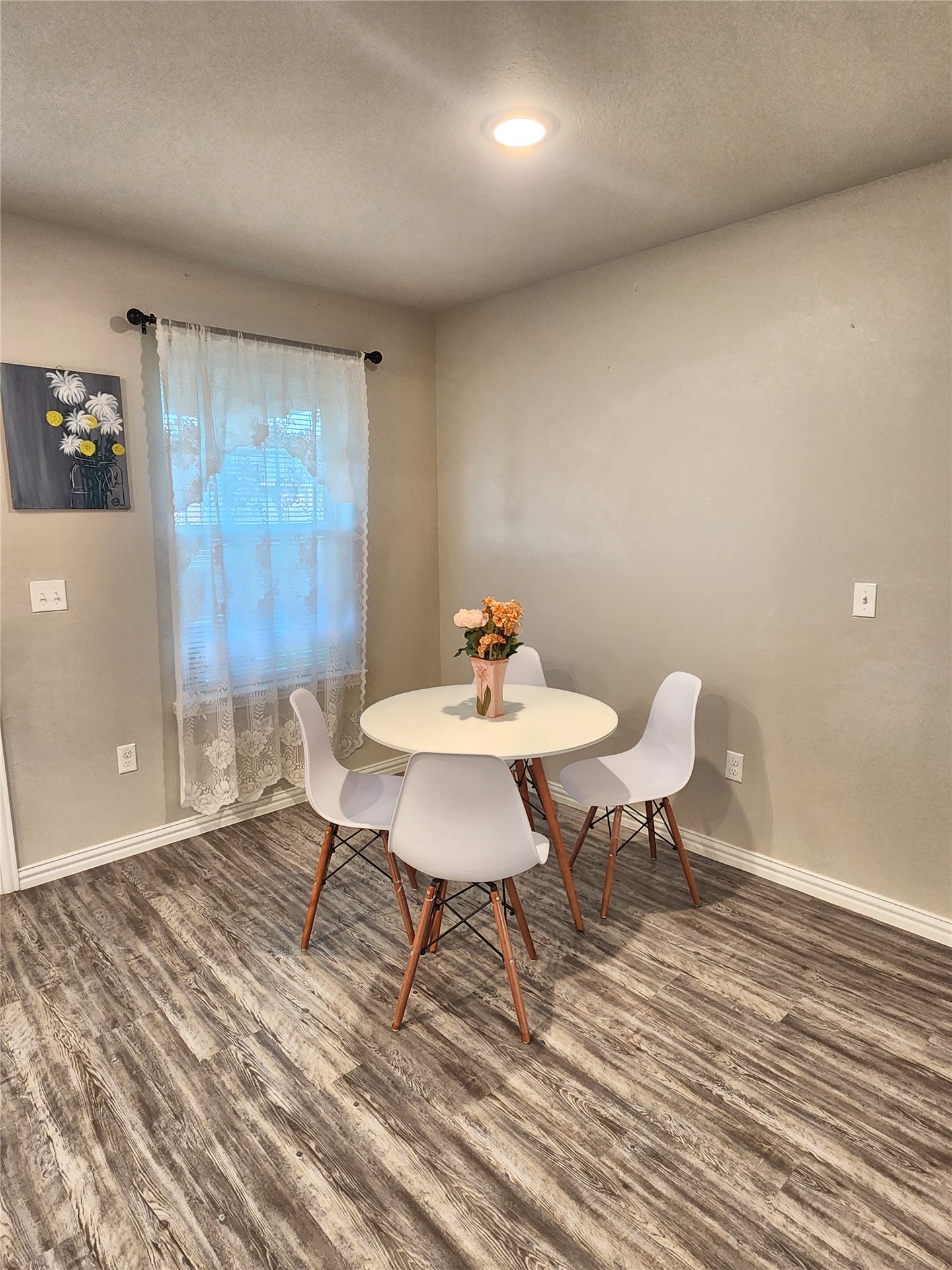 505 Sweet Pea Lane Property Photo 4