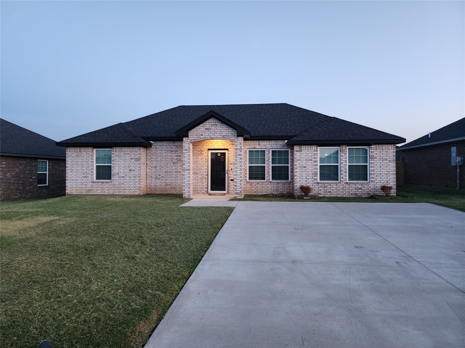 505 Sweet Pea Lane Property Photo 26