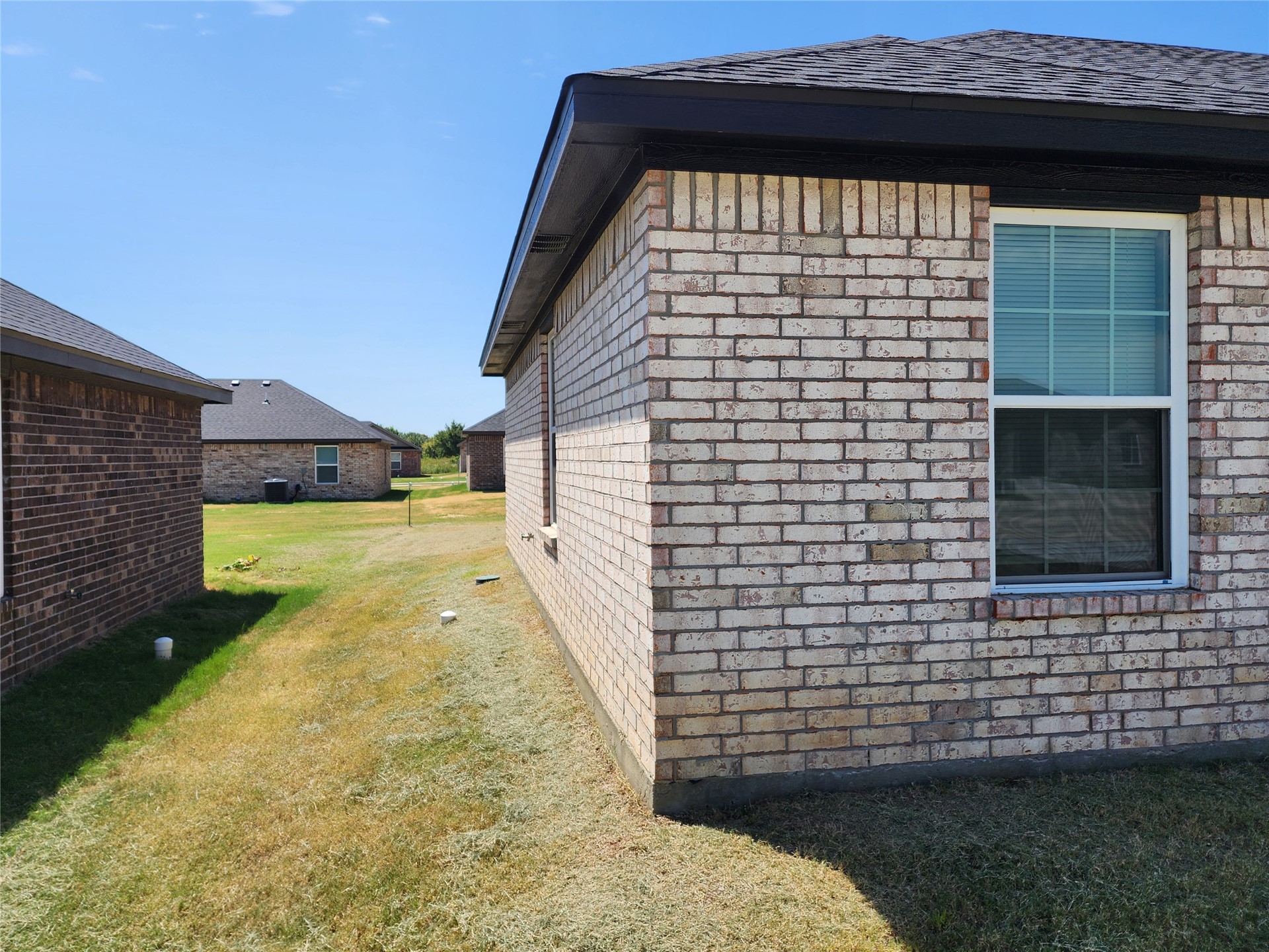 505 Sweet Pea Lane Property Photo 28