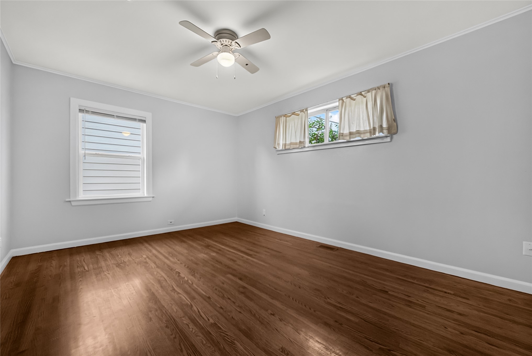 5173 S Troost Avenue Property Photo 7