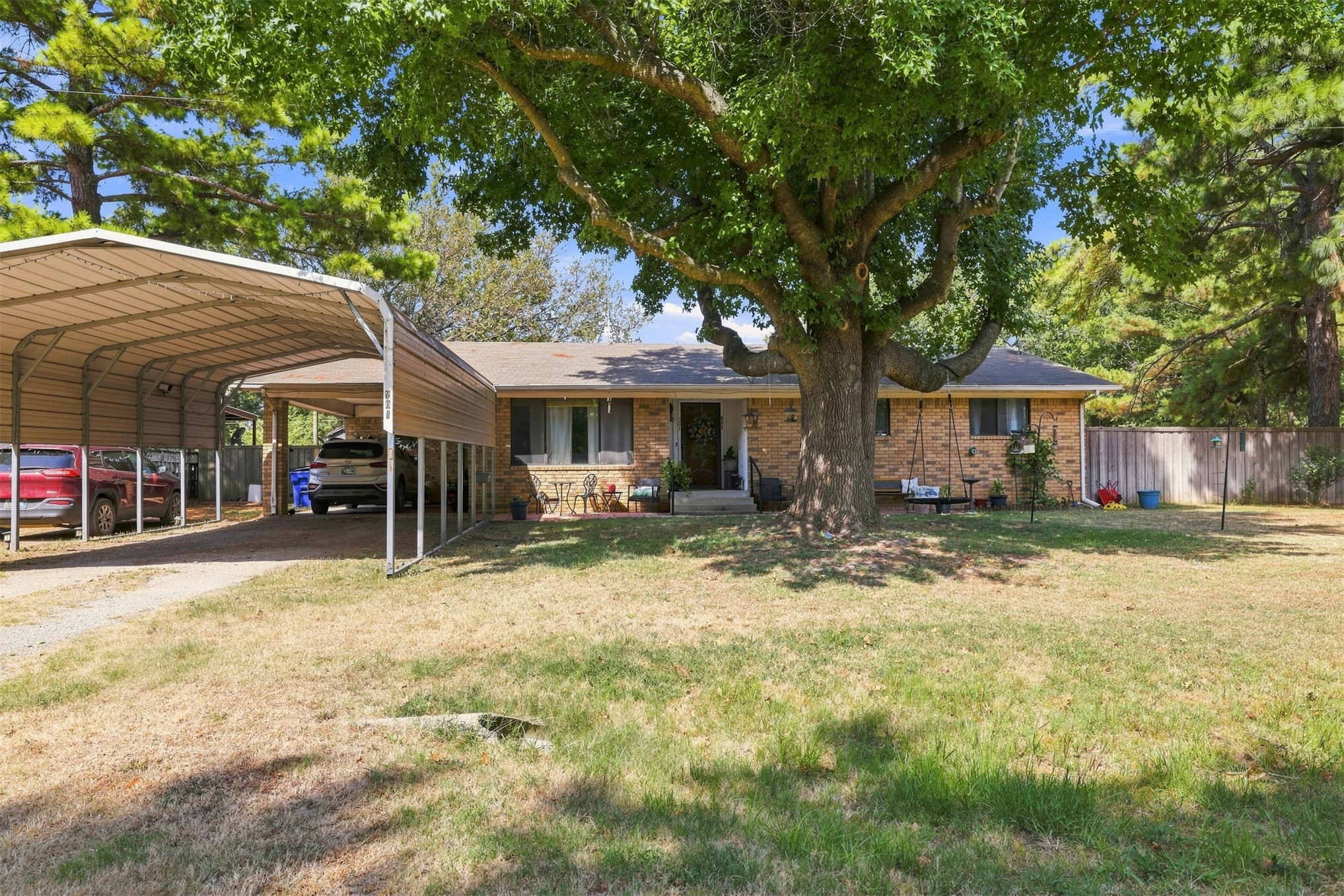 201 Smith Property Photo 1