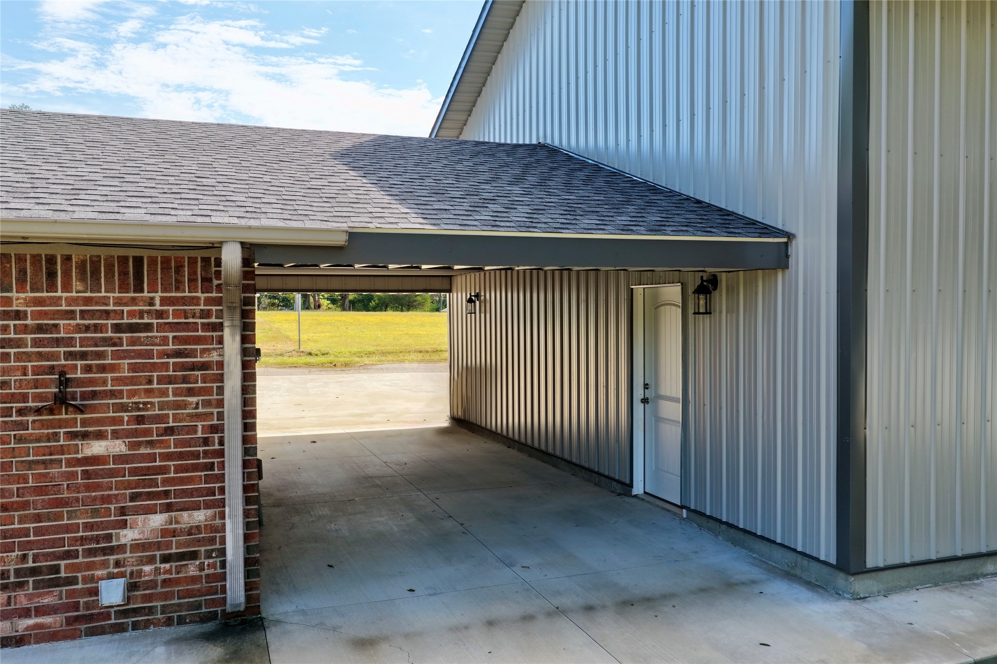 1812 Sunset Drive Property Photo 9