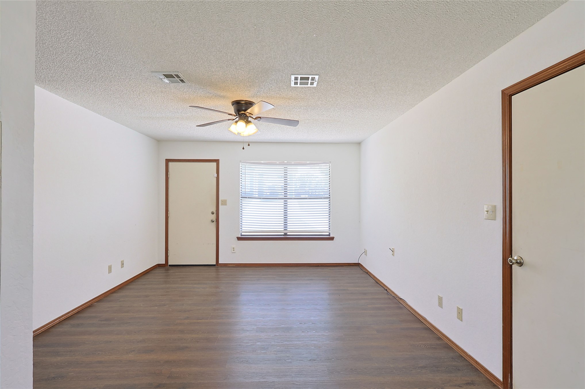 1812 Sunset Drive Property Photo 25