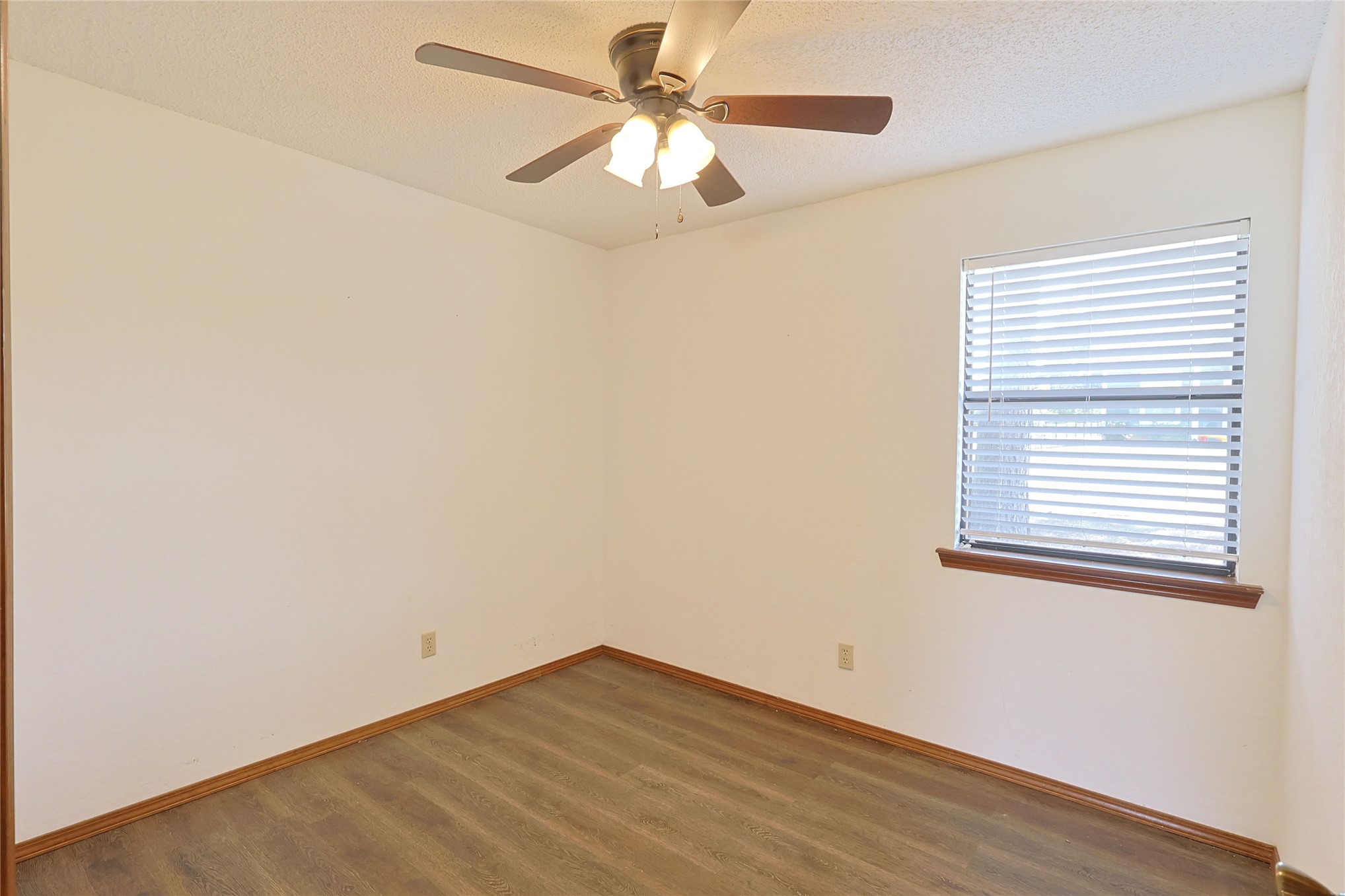 1812 Sunset Drive Property Photo 29