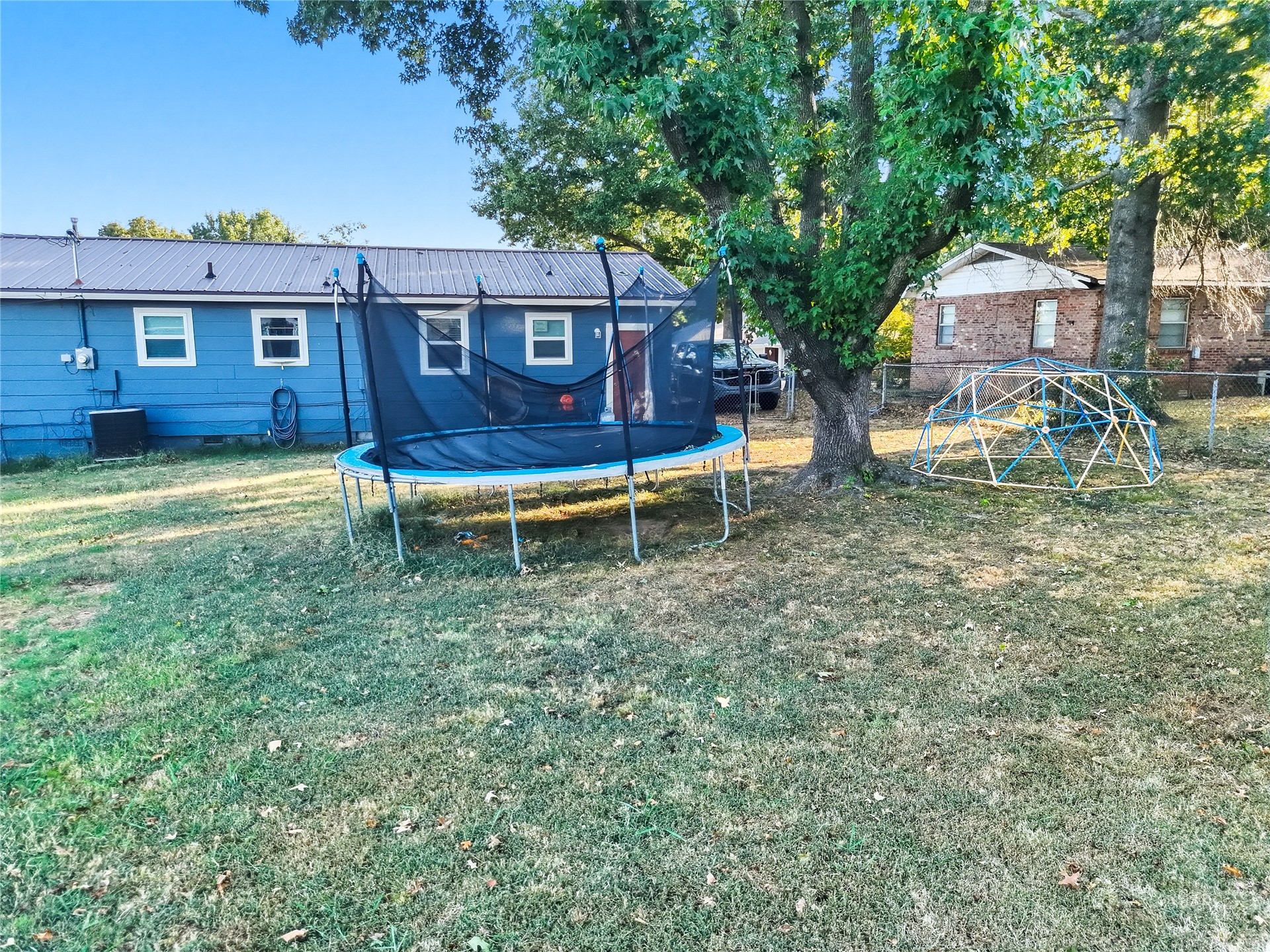 321 Mockingbird Property Photo 10