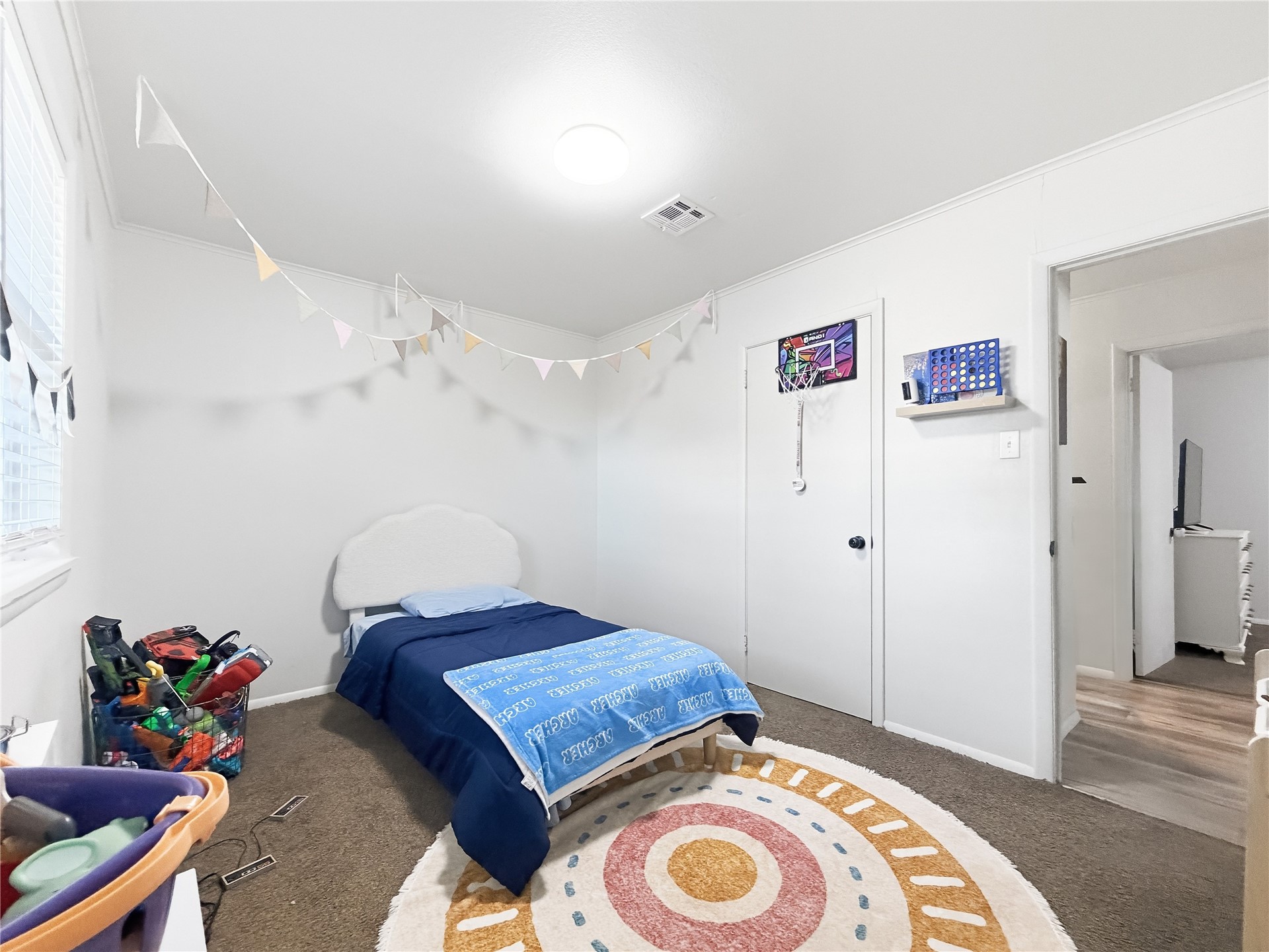 321 Mockingbird Property Photo 34