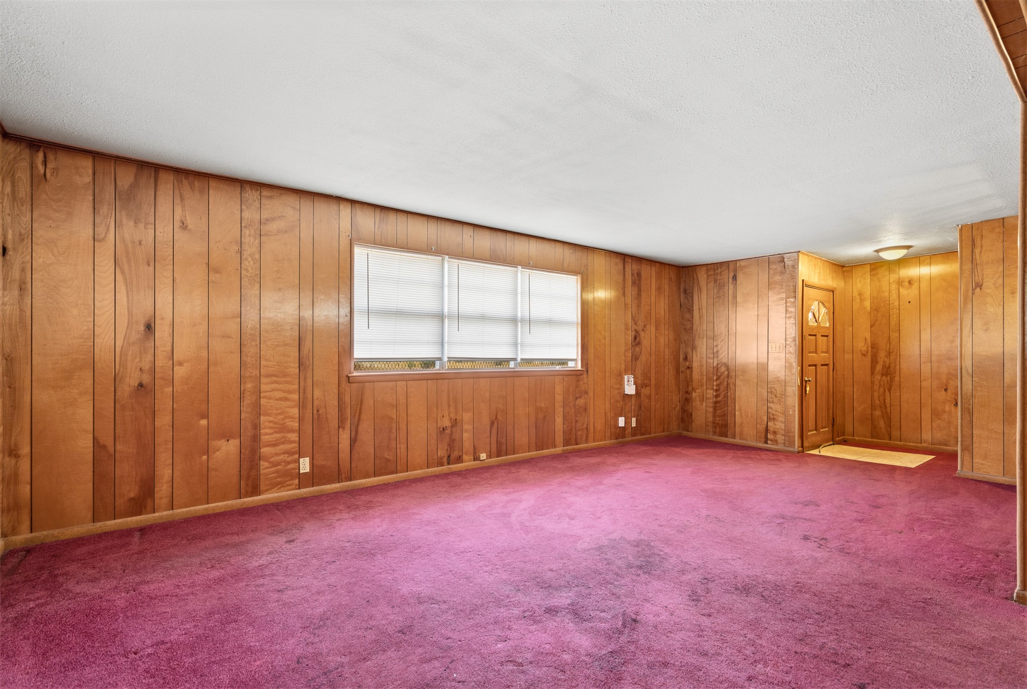 1120 4th Avenue Ne Property Photo 5