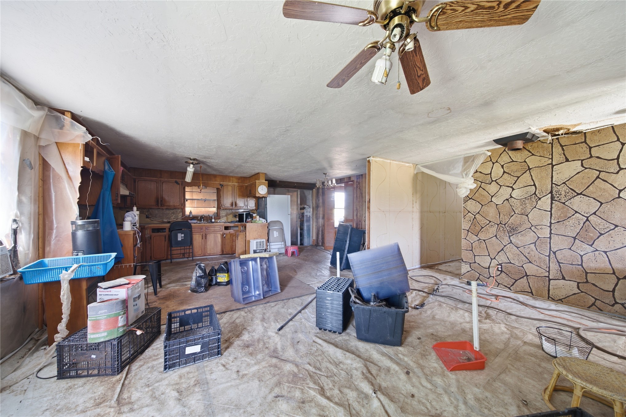8370 S 446 Road Property Photo 22