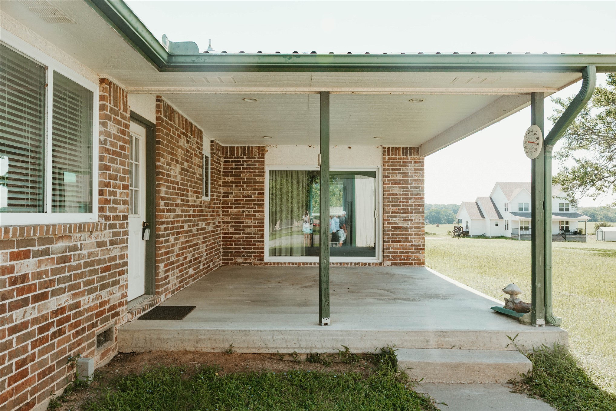 110 Grant Property Photo 15