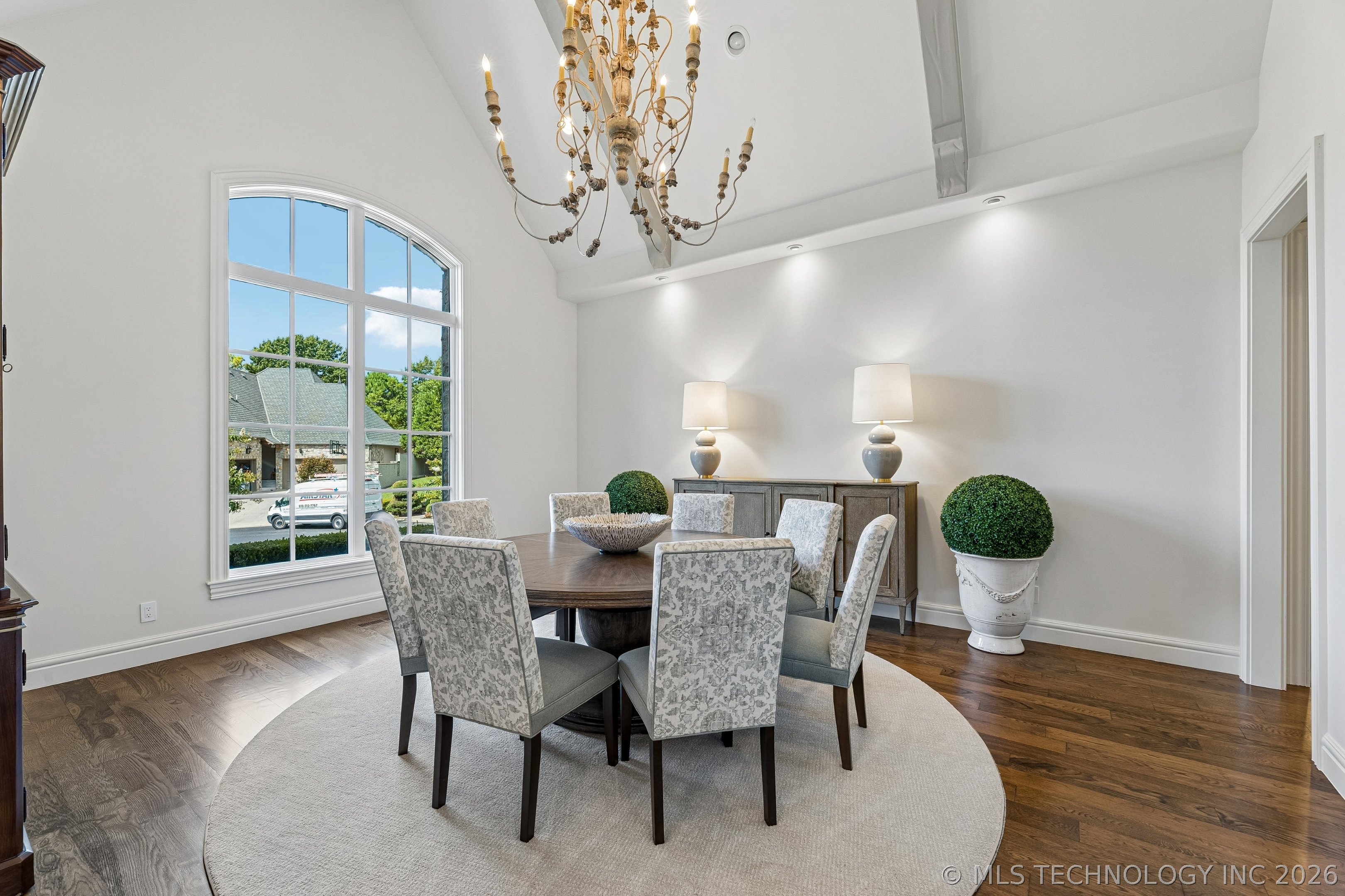 10805 S Marion Avenue Property Photo 10